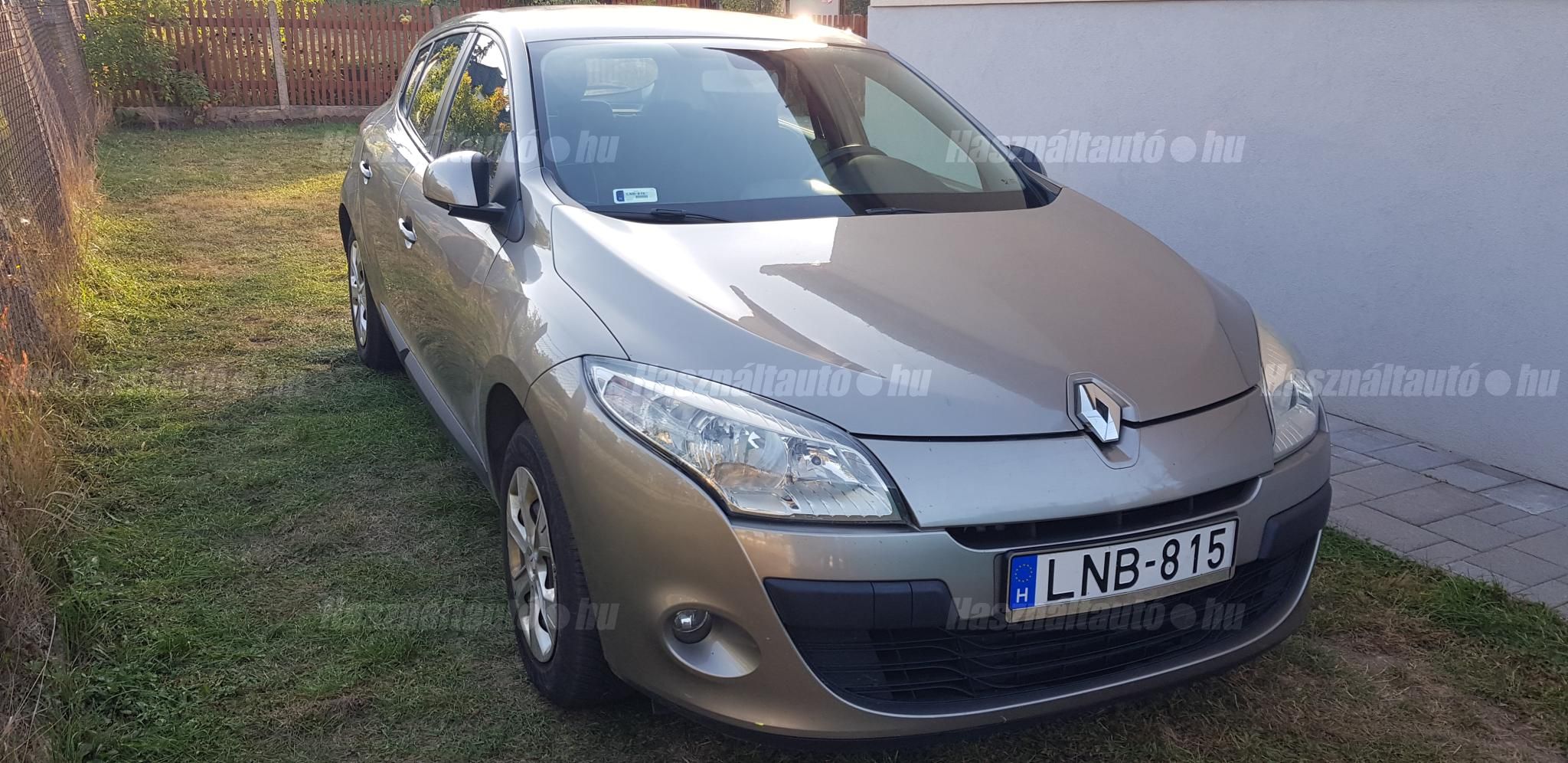RENAULT MEGANE 2009/11 - 1