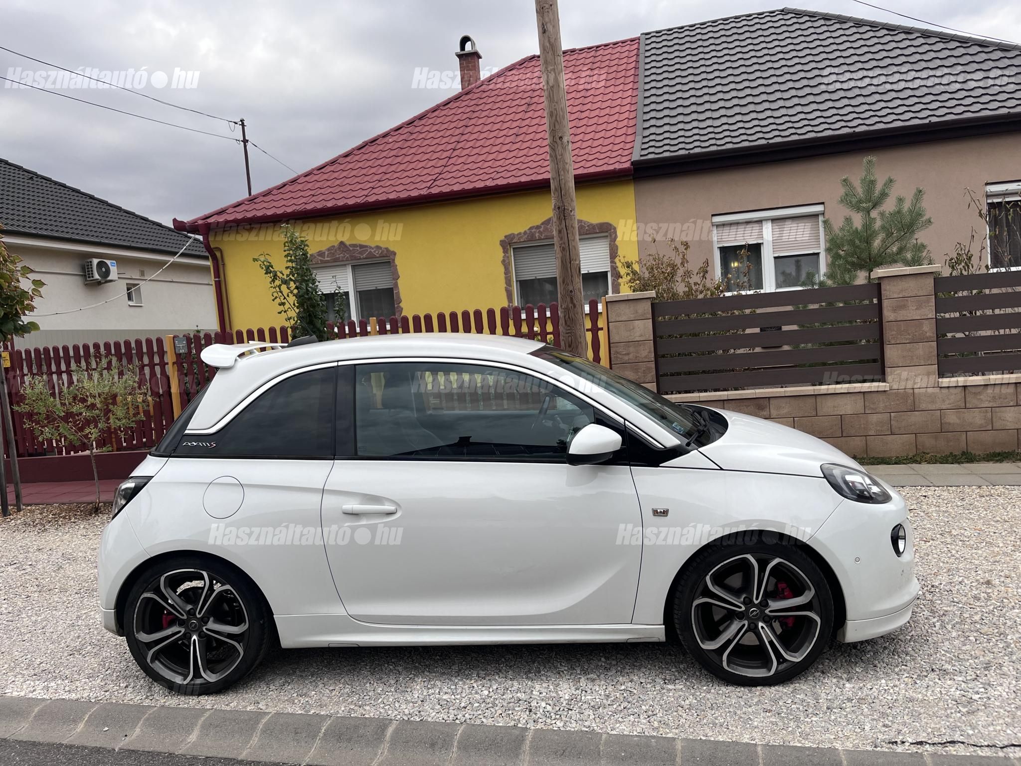 OPEL ADAM 2016/3 - 1