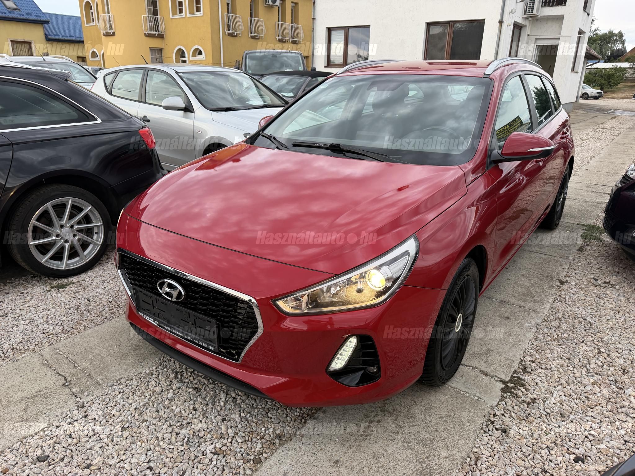 HYUNDAI I30 2017/11 - 1