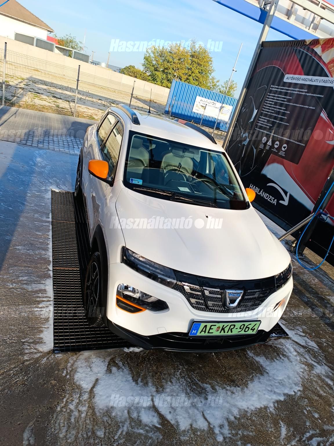 DACIA SPRING 2021 - 1