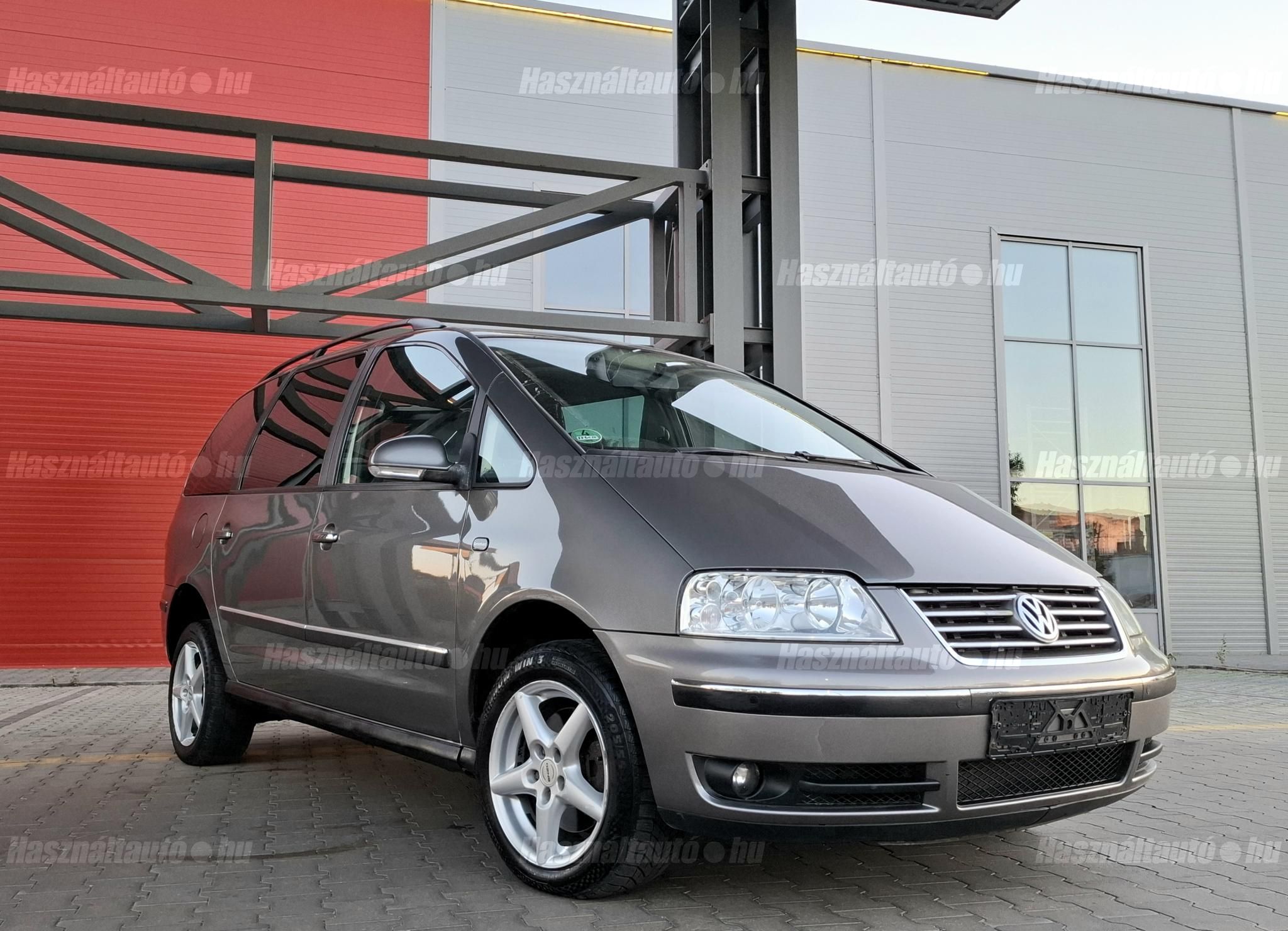 VOLKSWAGEN SHARAN 2009 - 1
