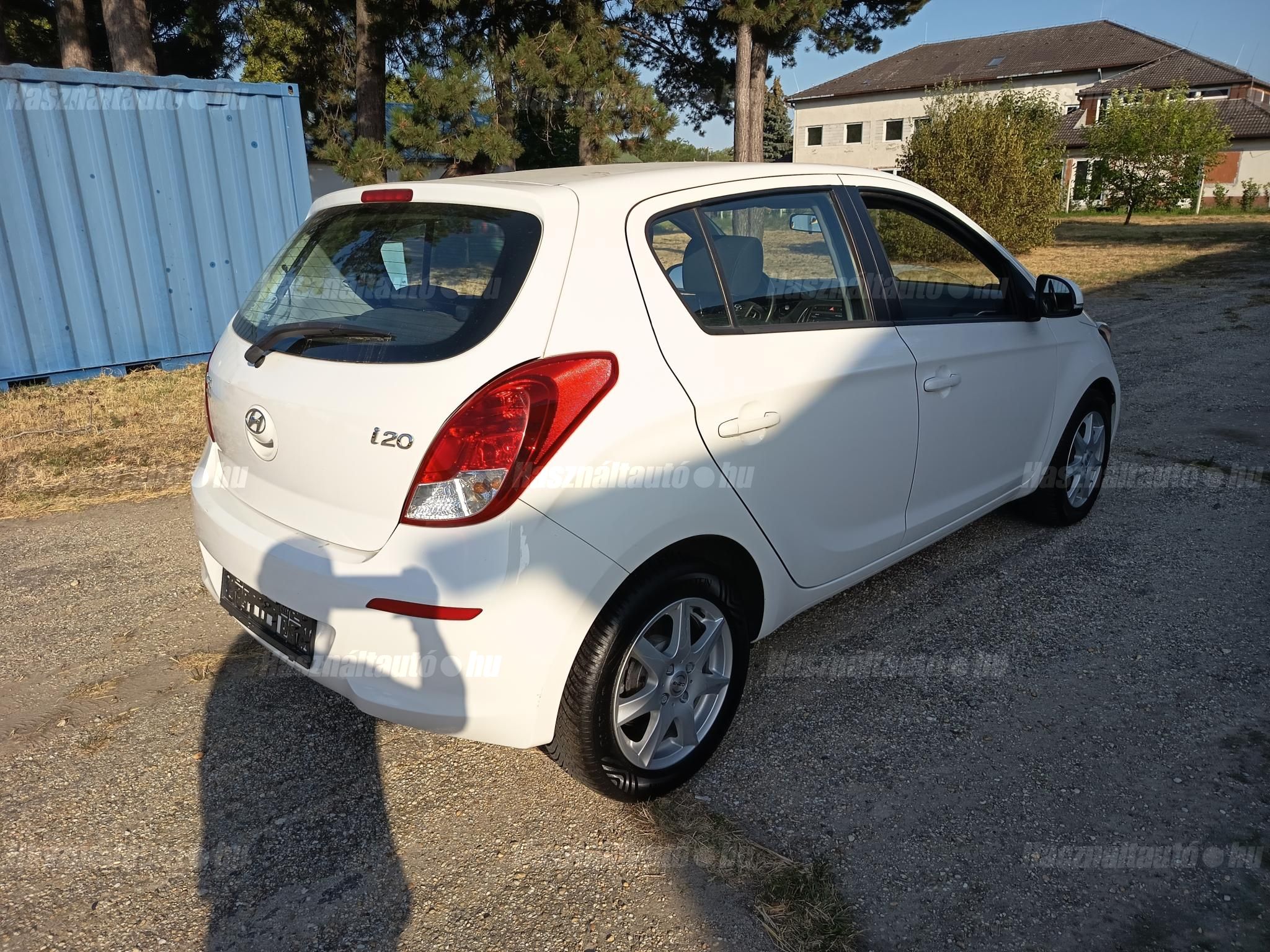 HYUNDAI I20 2012/4 - 1