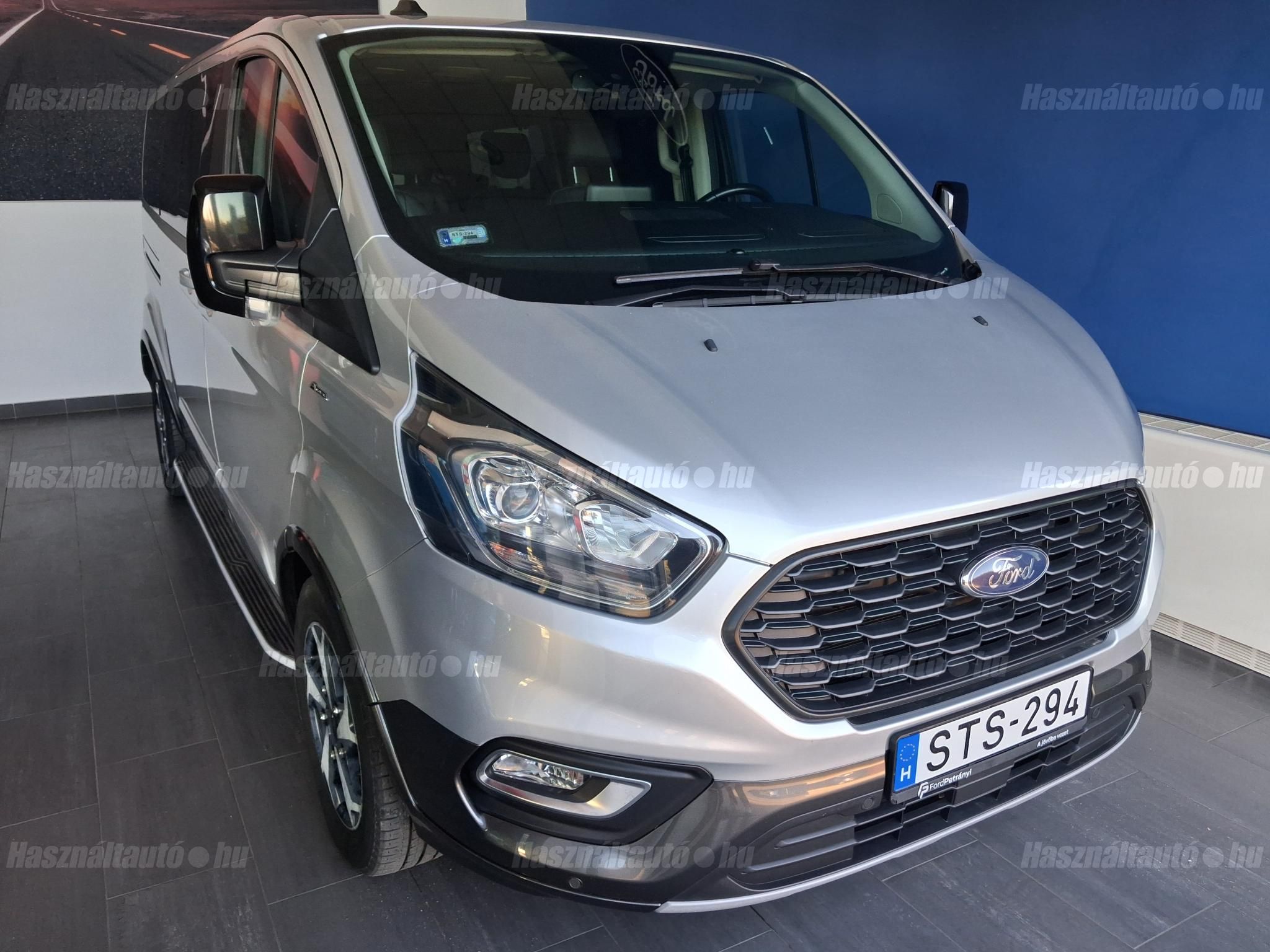 FORD TOURNEO 2021/8 - 1