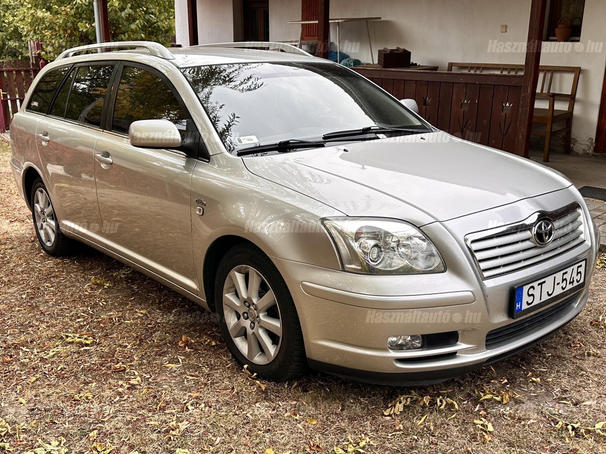 TOYOTA AVENSIS 2005/5 - 1