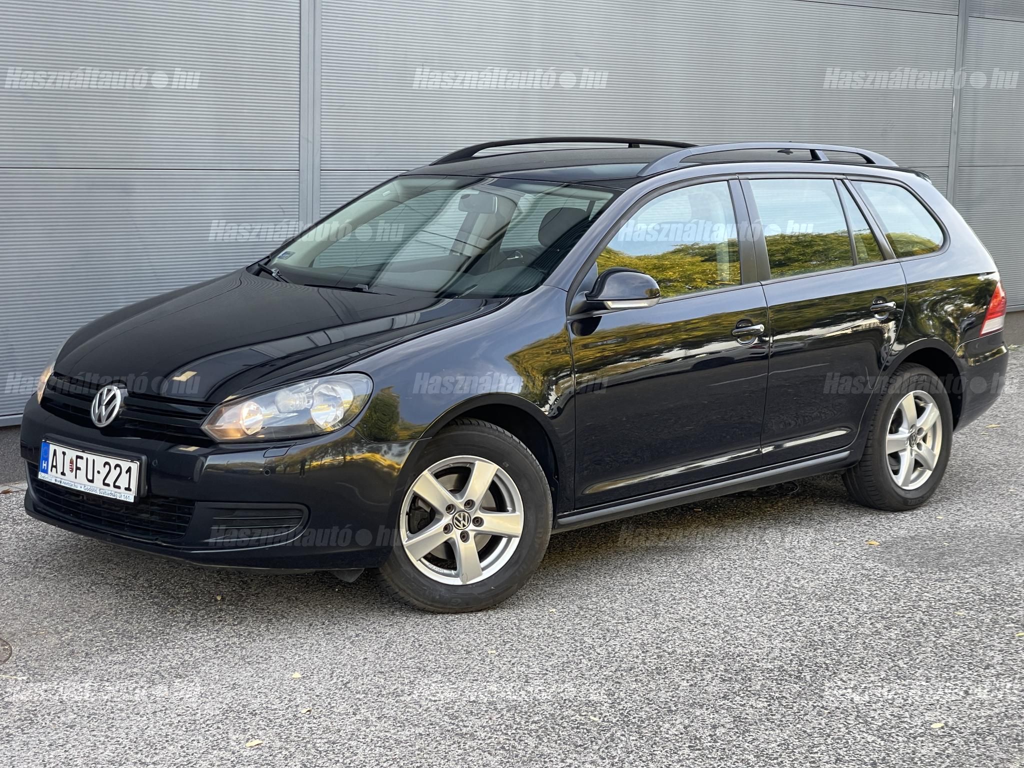 VOLKSWAGEN GOLF 2011 - 1