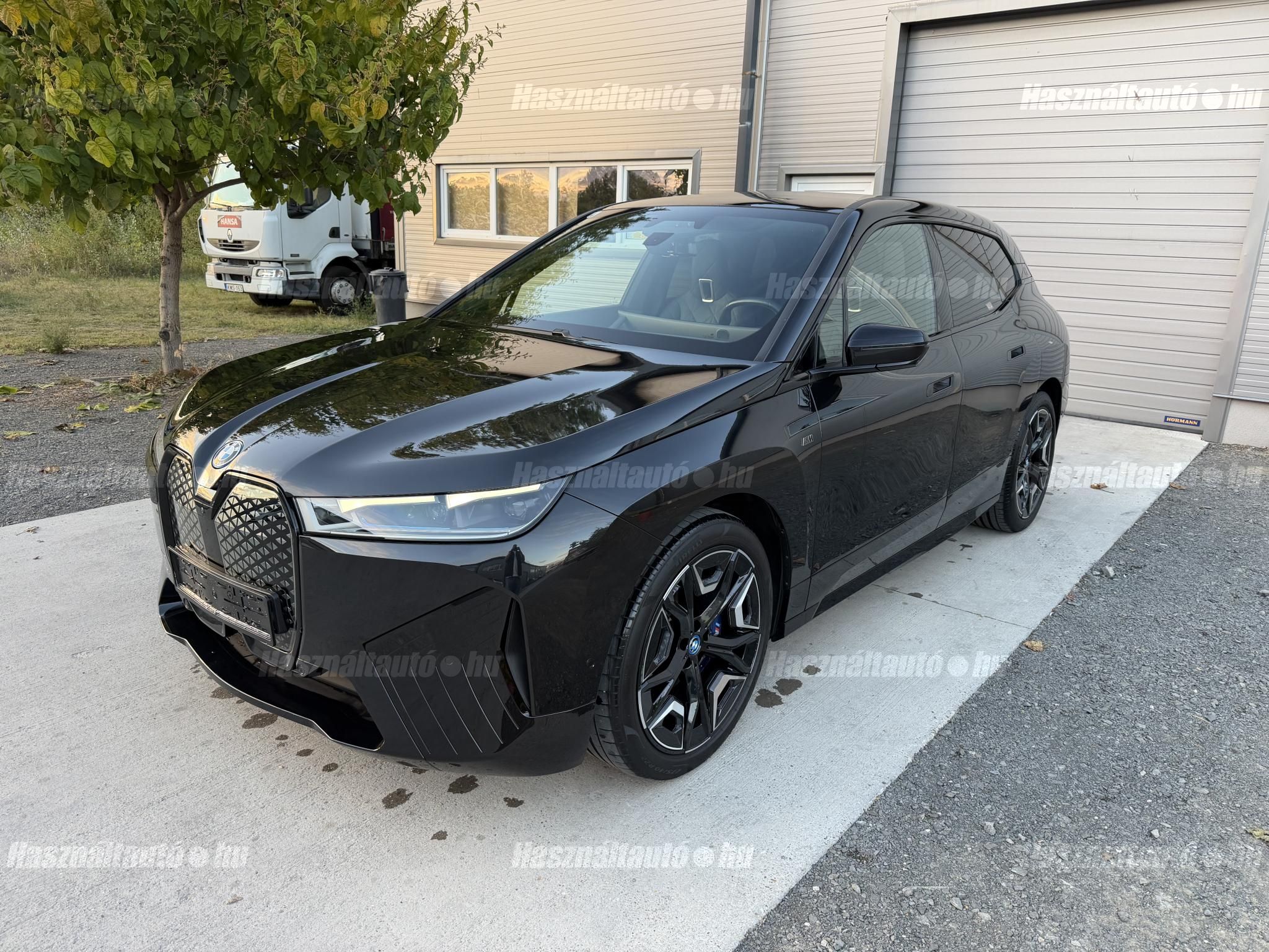 BMW IX 2023/7 - 1