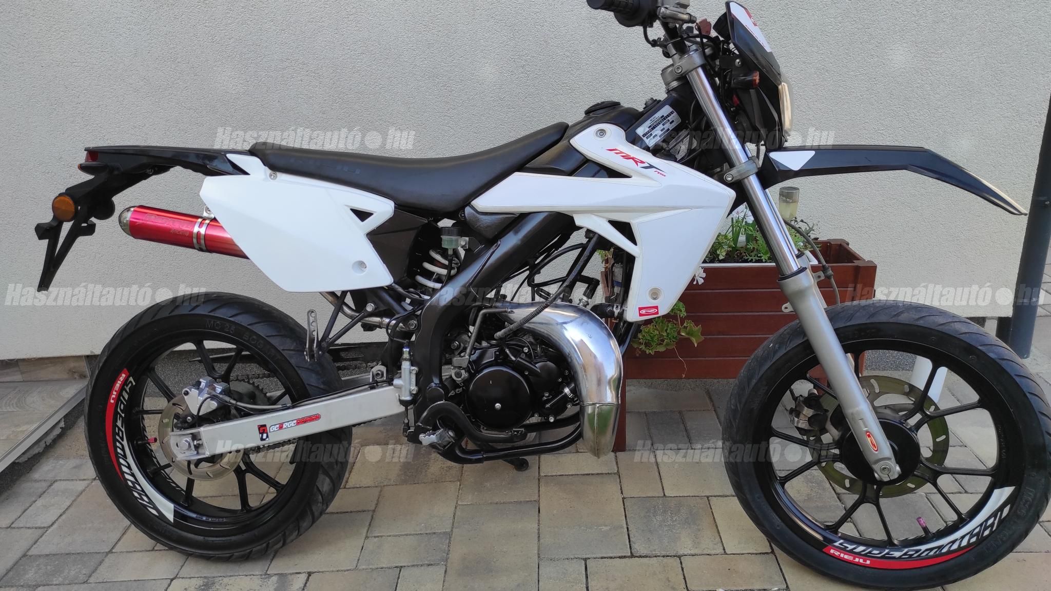 RIEJU MRT 50 SUPERMOTO 2014/4 - 1