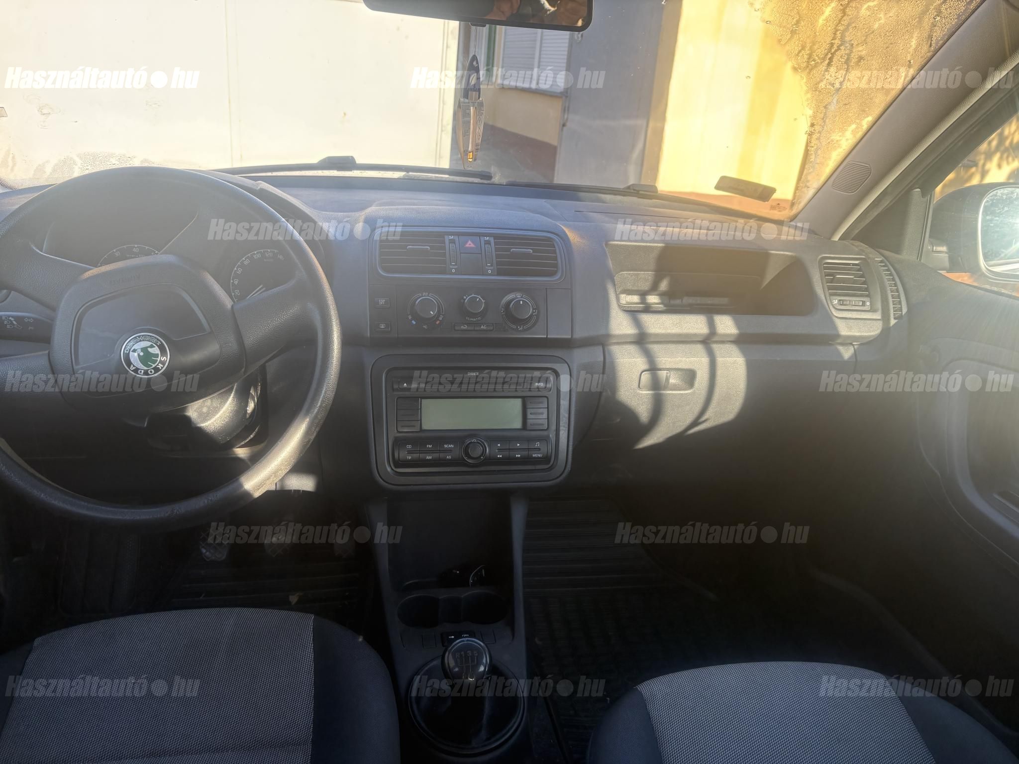 SKODA FABIA 2009 - 1