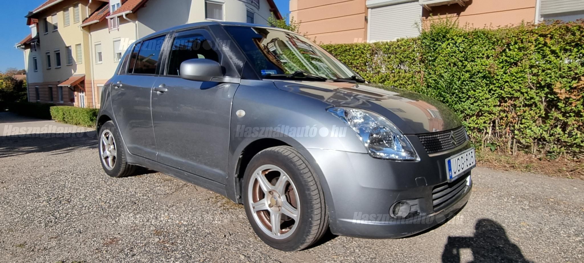 SUZUKI SWIFT 2005/6 - 1