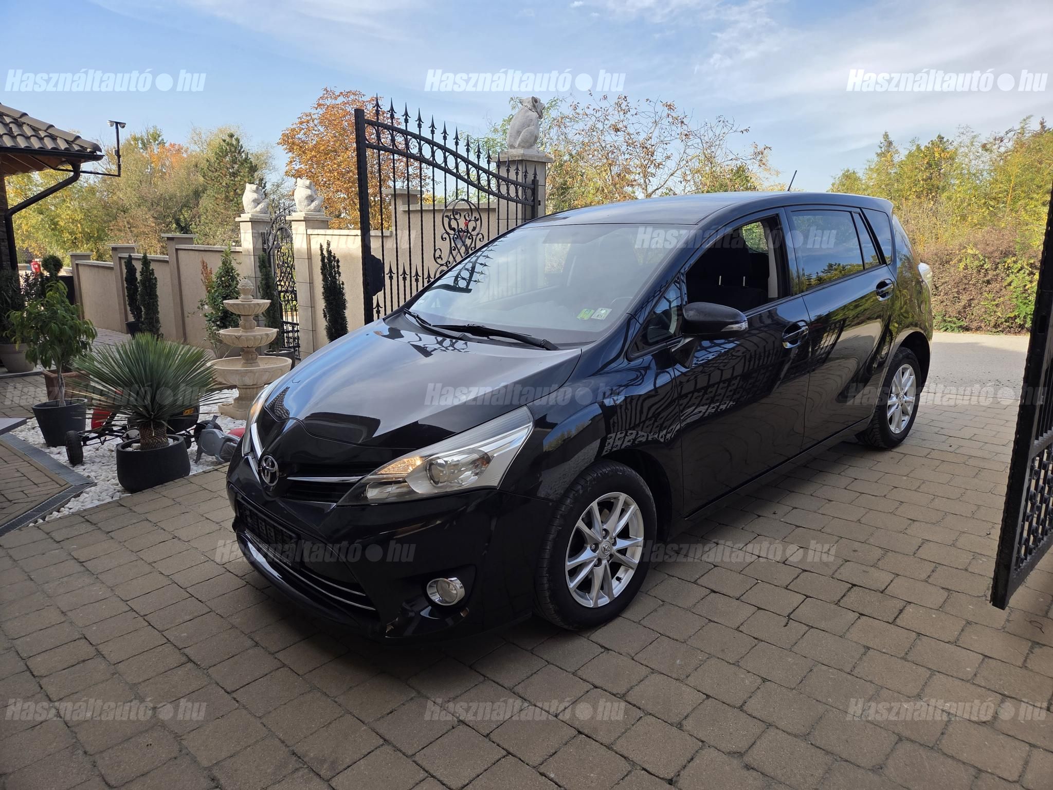 TOYOTA VERSO 2014/6 - 1