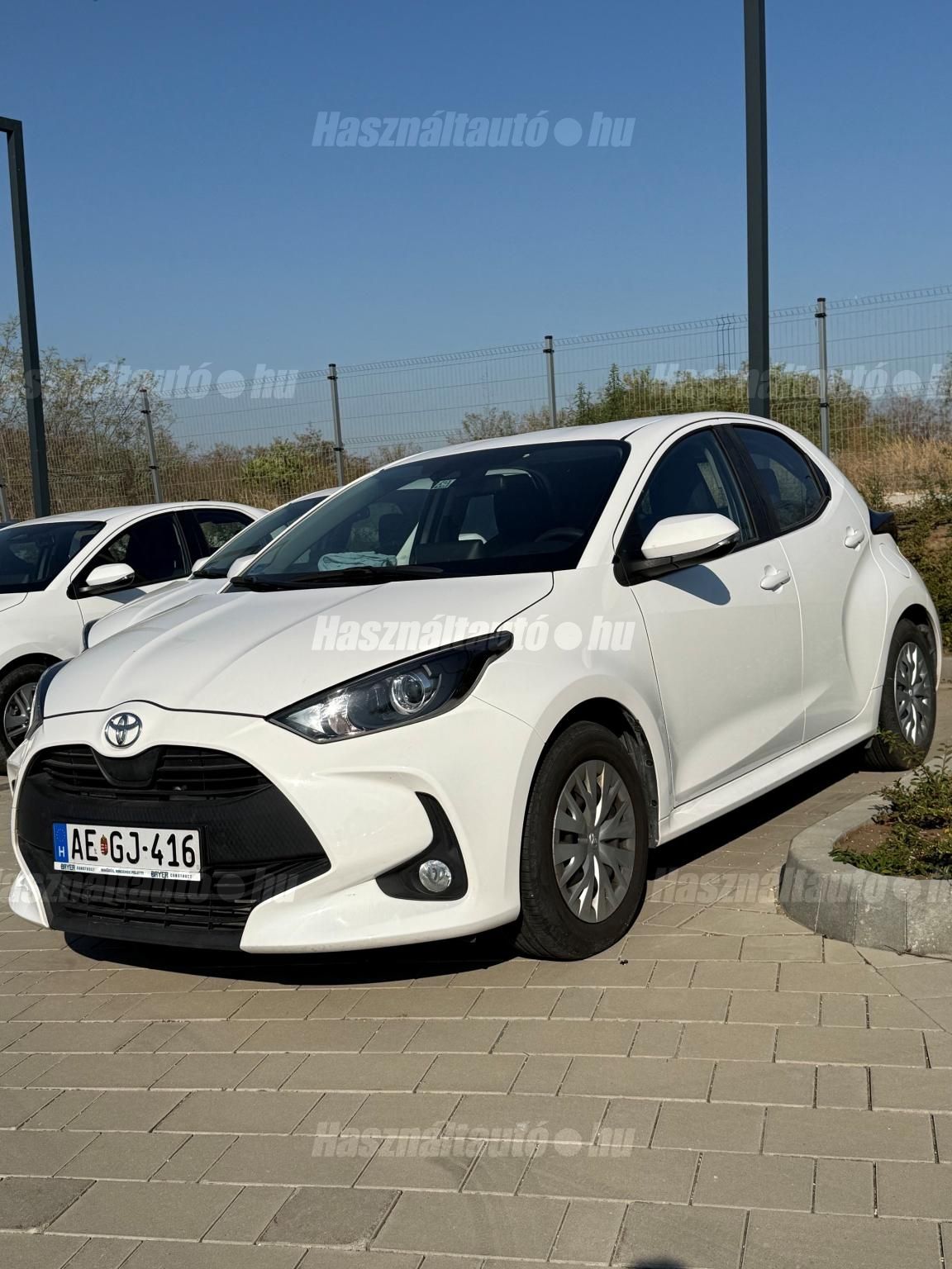 TOYOTA YARIS 2024/3 - 1