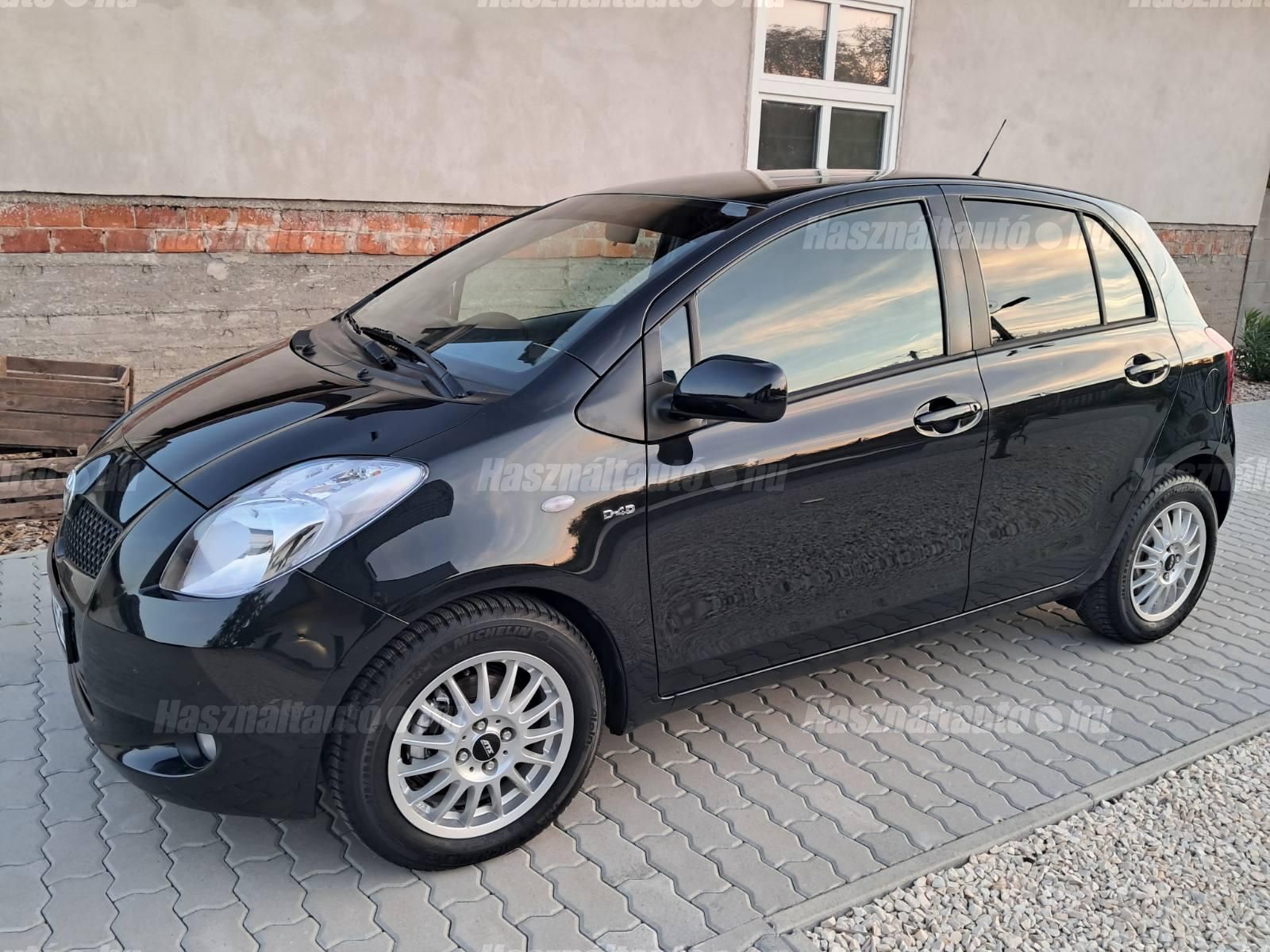 TOYOTA YARIS 2008/11 - 1