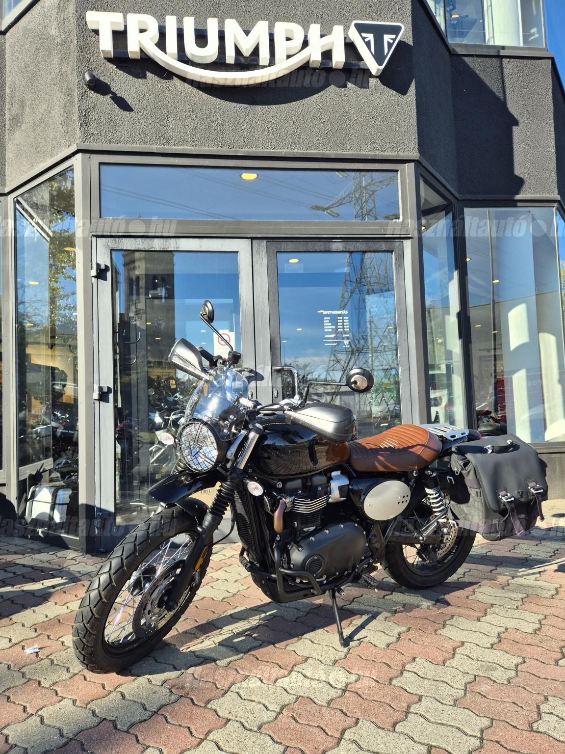 TRIUMPH SCRAMBLER 2024/11 - 1