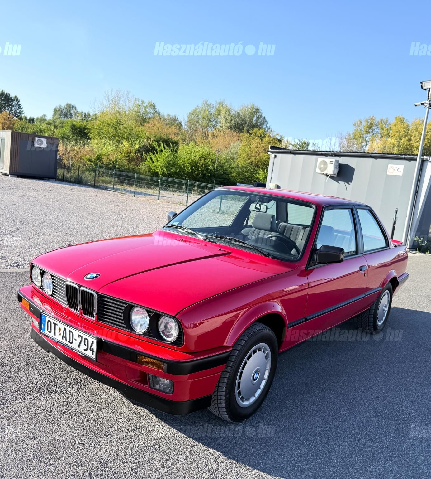 BMW 318 1990/10 - 1