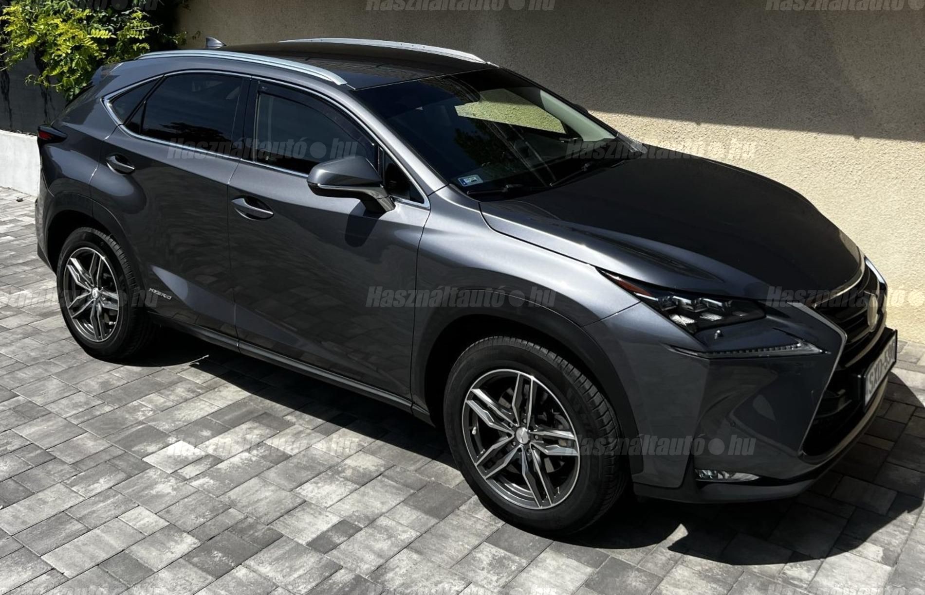 LEXUS NX 2016/5 - 1
