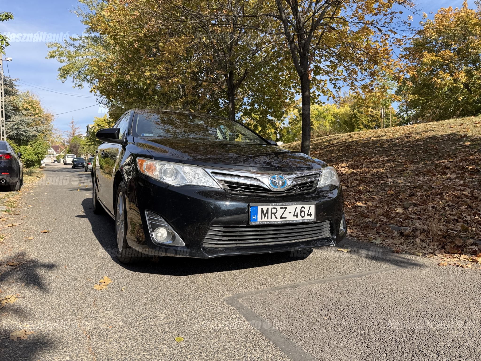 TOYOTA CAMRY 2012/7 - 1