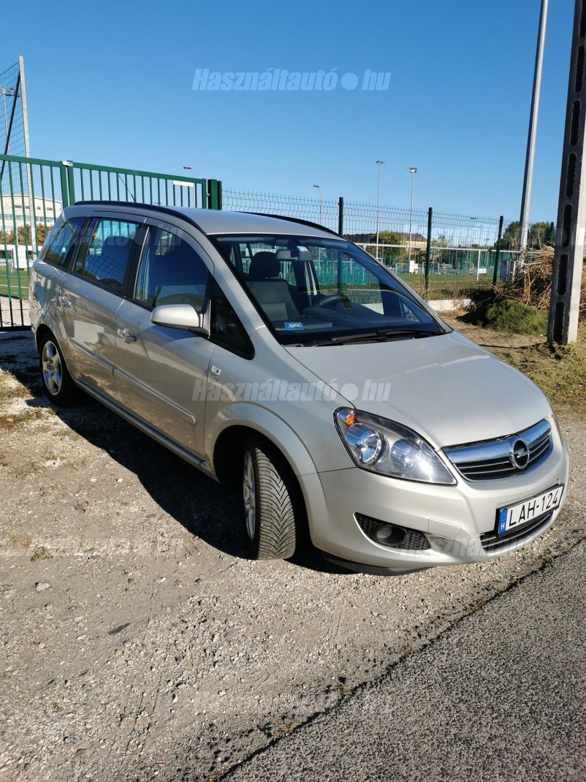 OPEL ZAFIRA B 2008/6 - 1