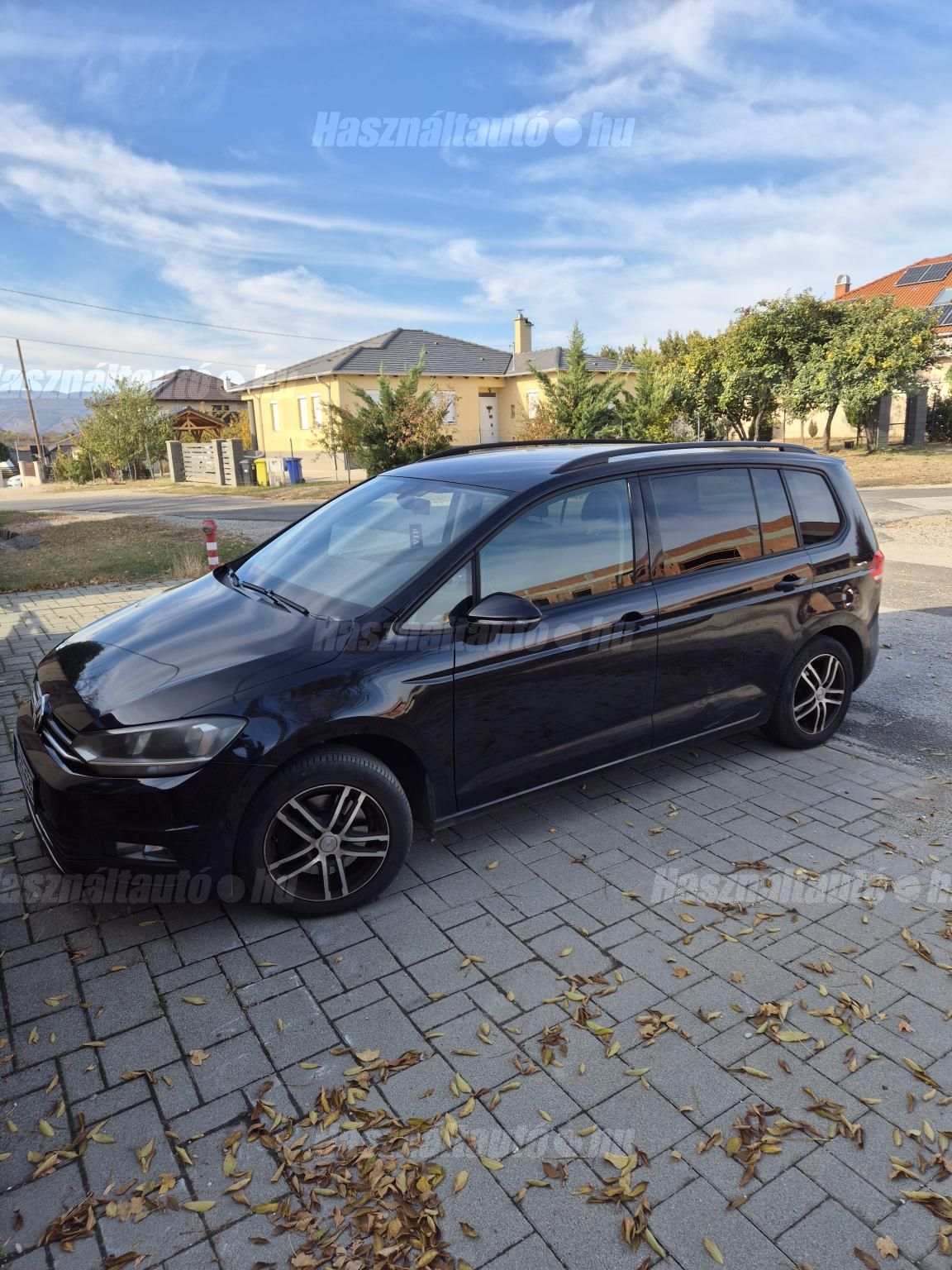 VOLKSWAGEN TOURAN 2016/11 - 1