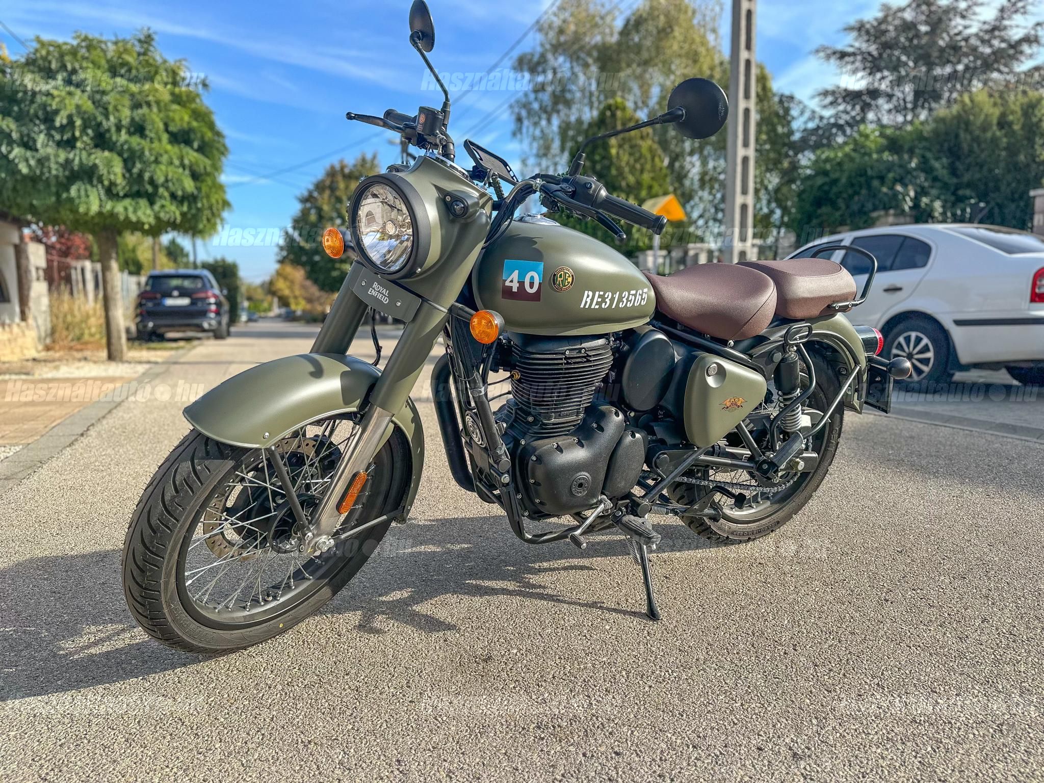 ROYAL ENFIELD CLASSIC 2022/5 - 1