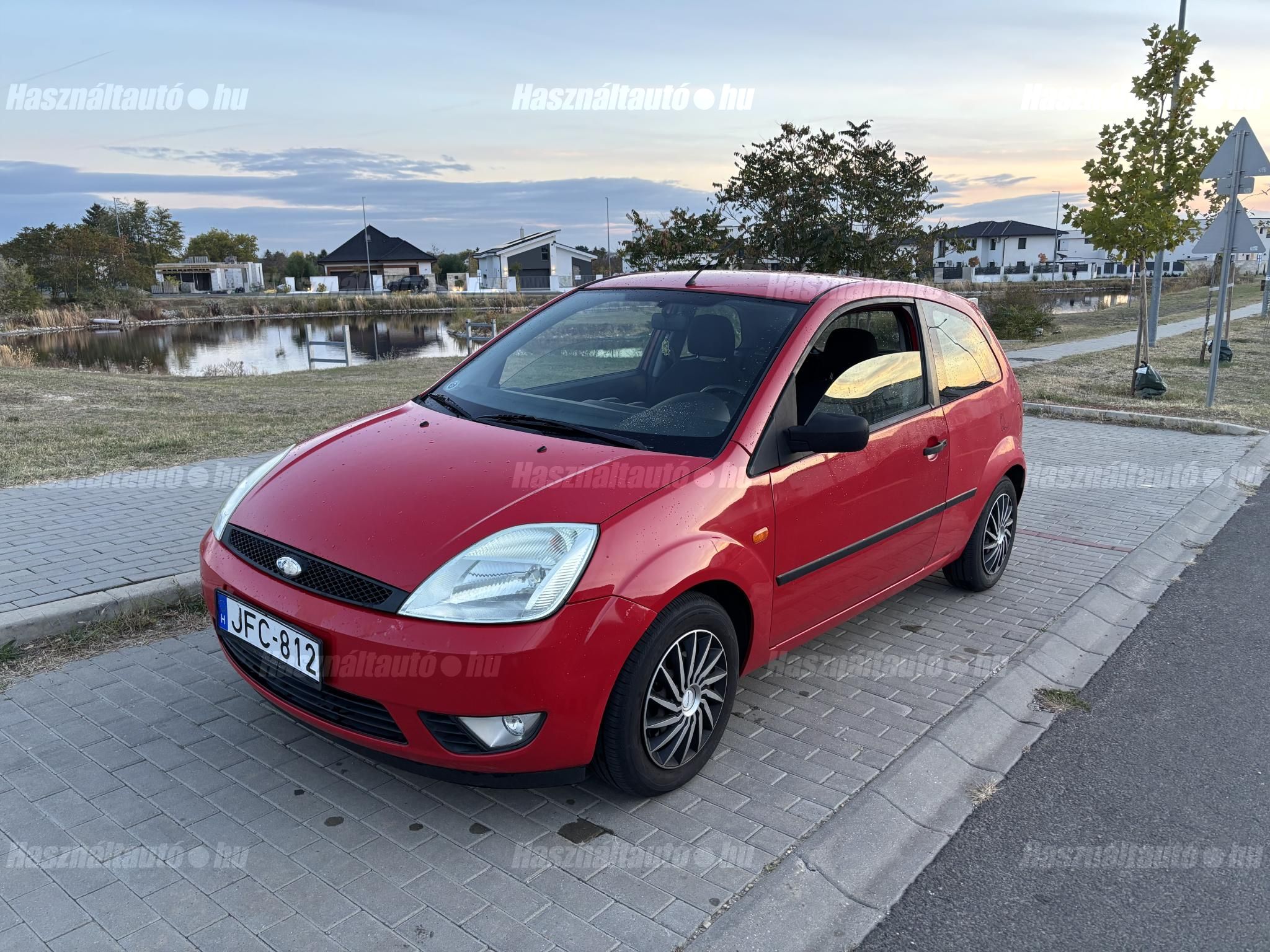 FORD FIESTA 2004/5 - 1