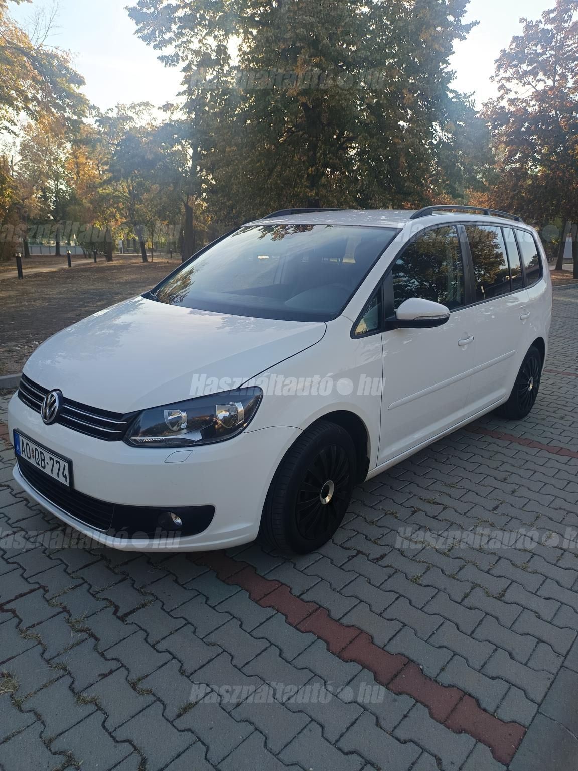VOLKSWAGEN TOURAN 2012/9 - 1