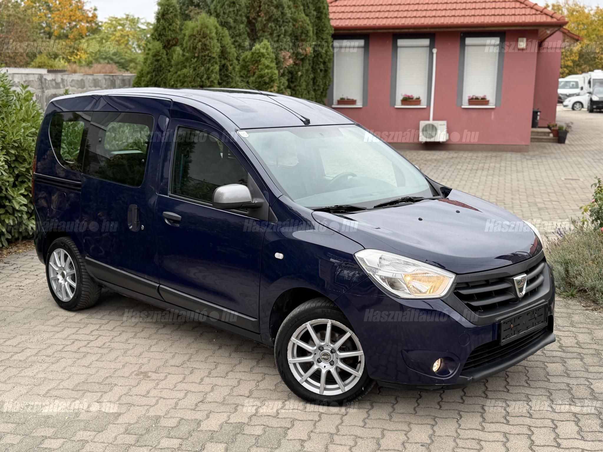 DACIA DOKKER 2015/12 - 1