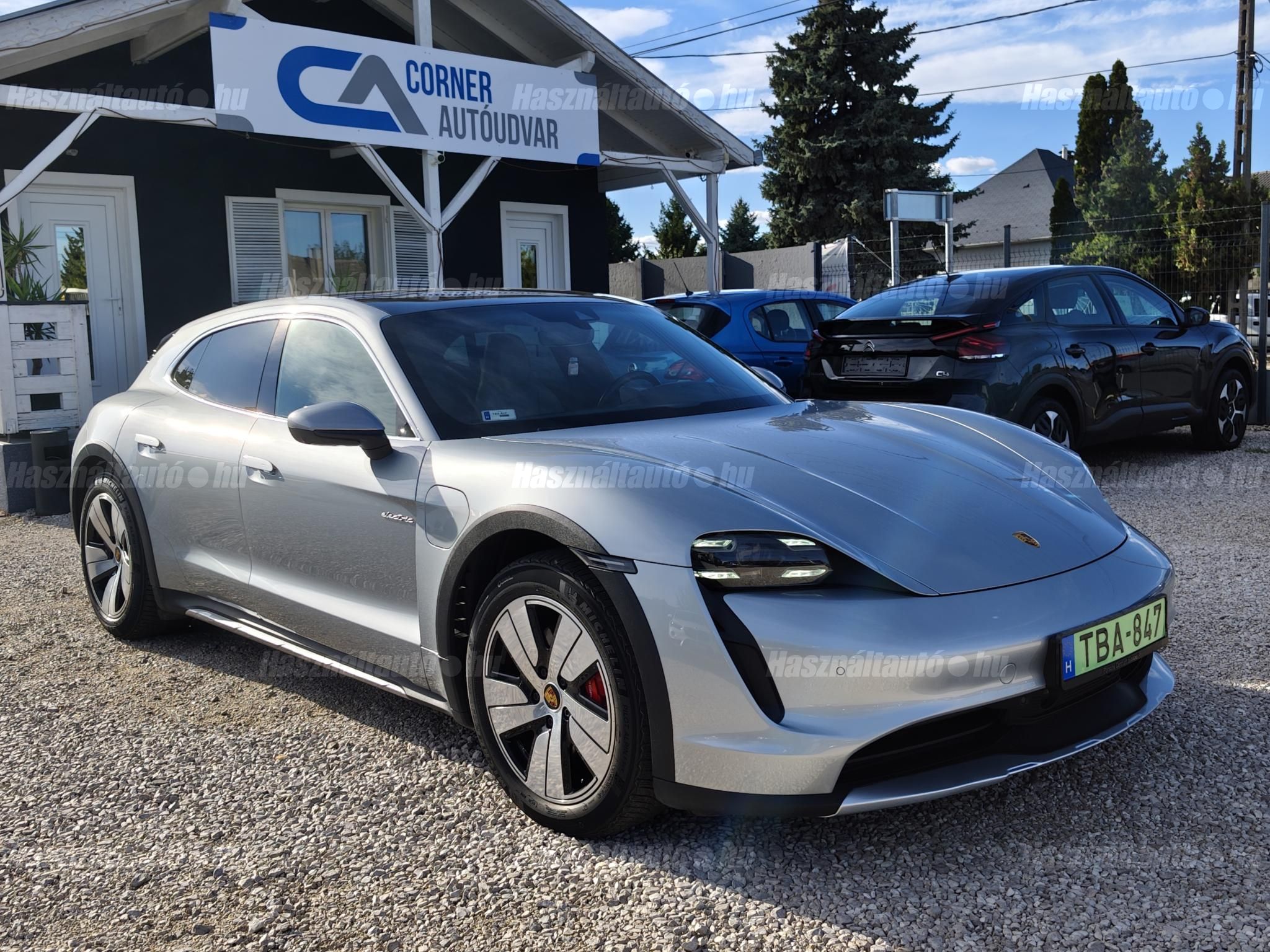 PORSCHE TAYCAN 2022/1 - 1