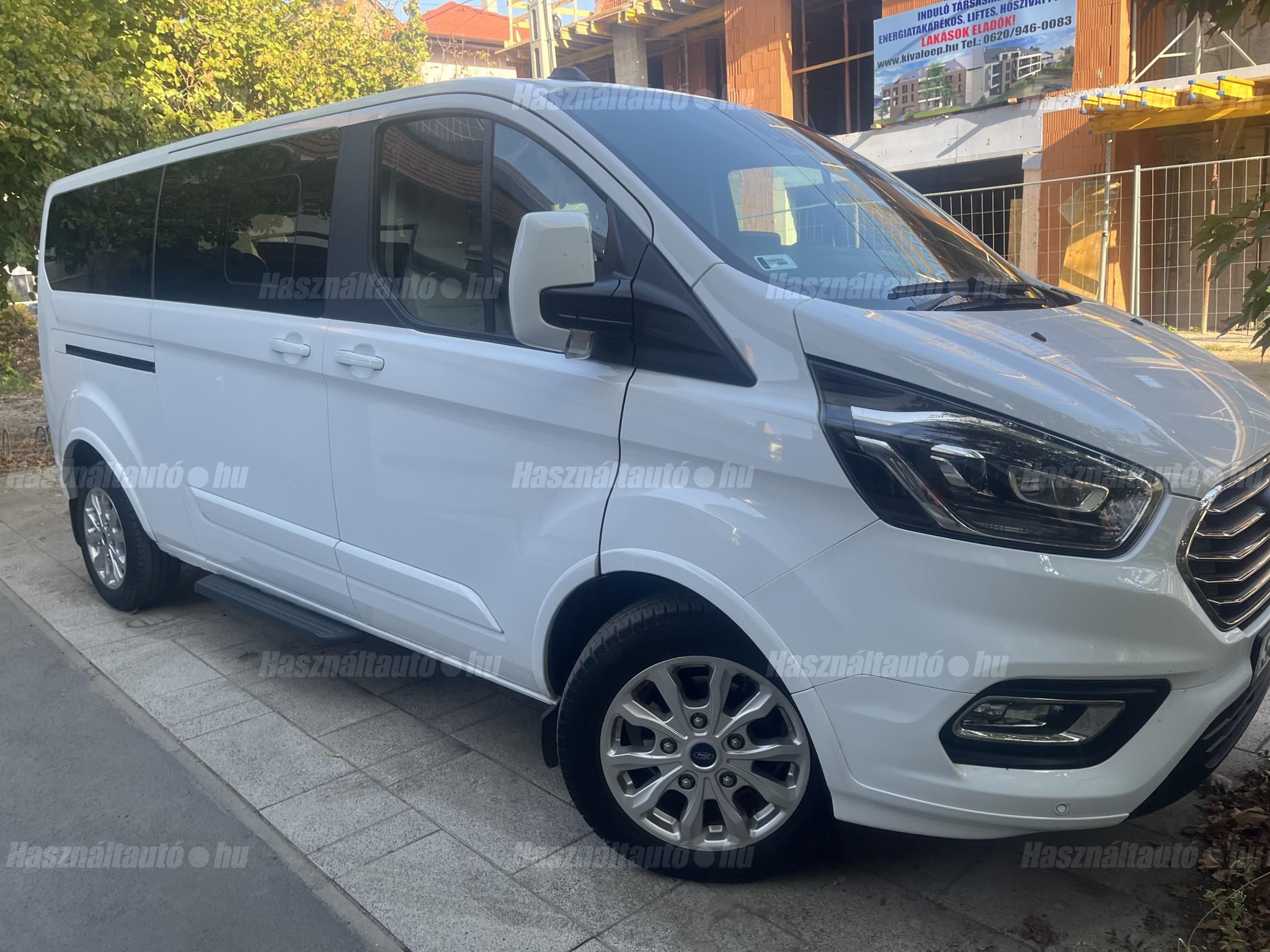FORD TOURNEO 2021/8 - 1