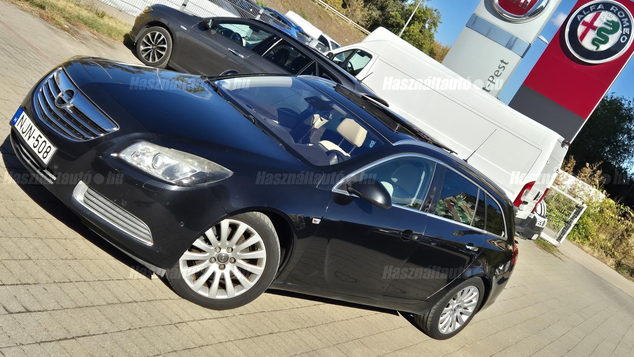 OPEL INSIGNIA 2011/9 - 1