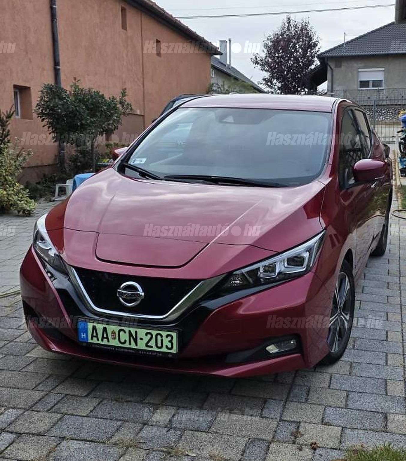 NISSAN LEAF 2018/12 - 1