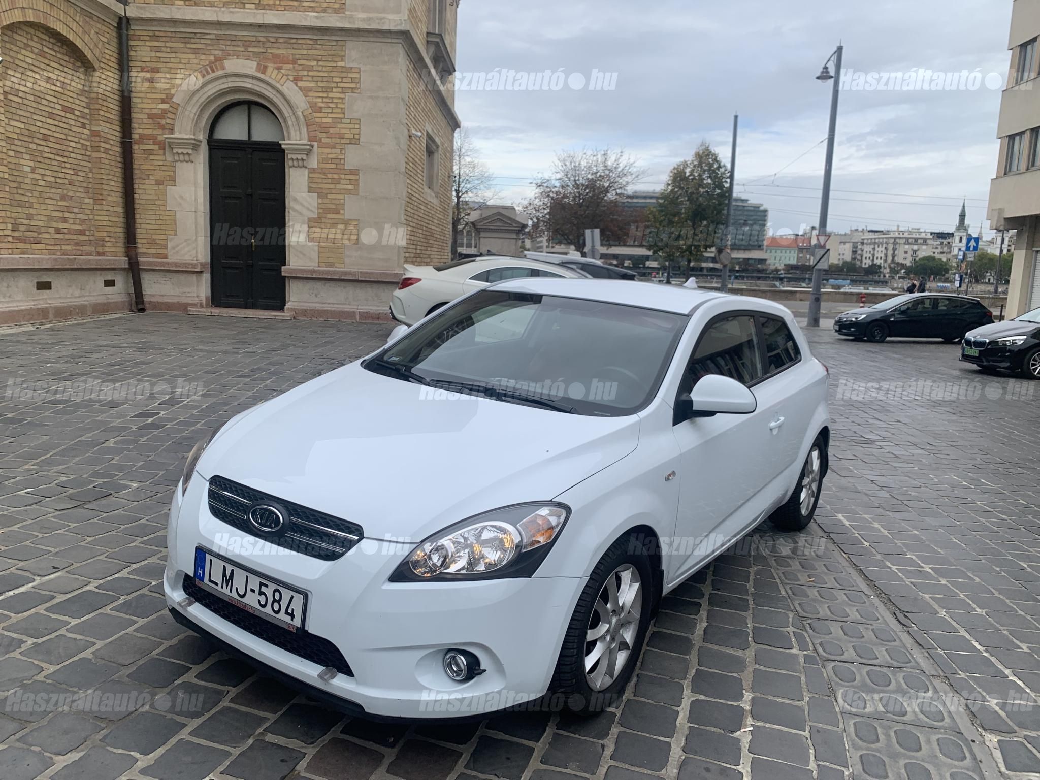 KIA PRO CEE'D 2009 - 1