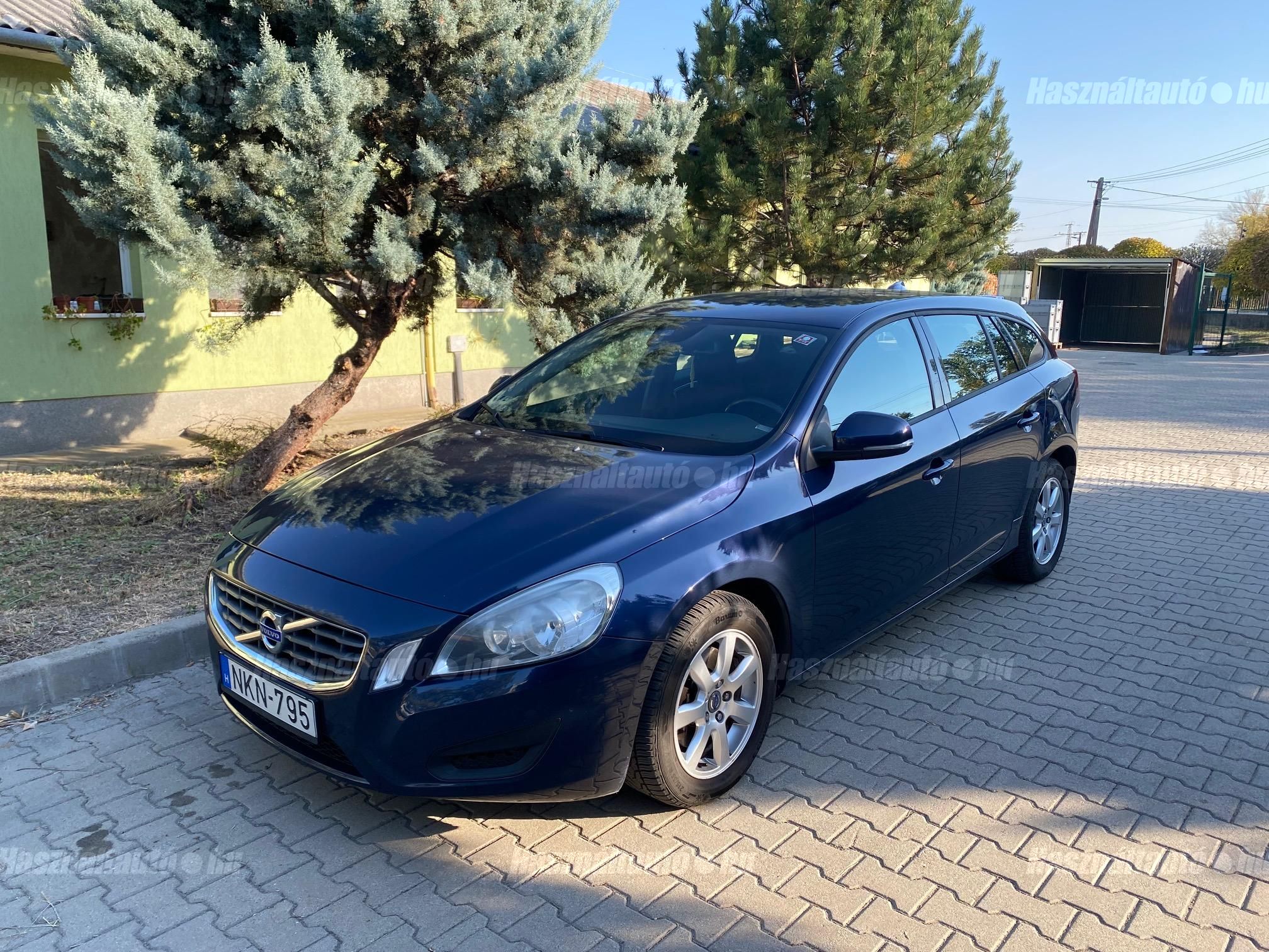 VOLVO V60 2011/5 - 1