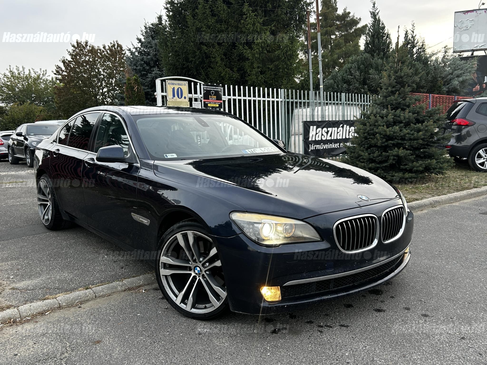 BMW 730 2010 - 1