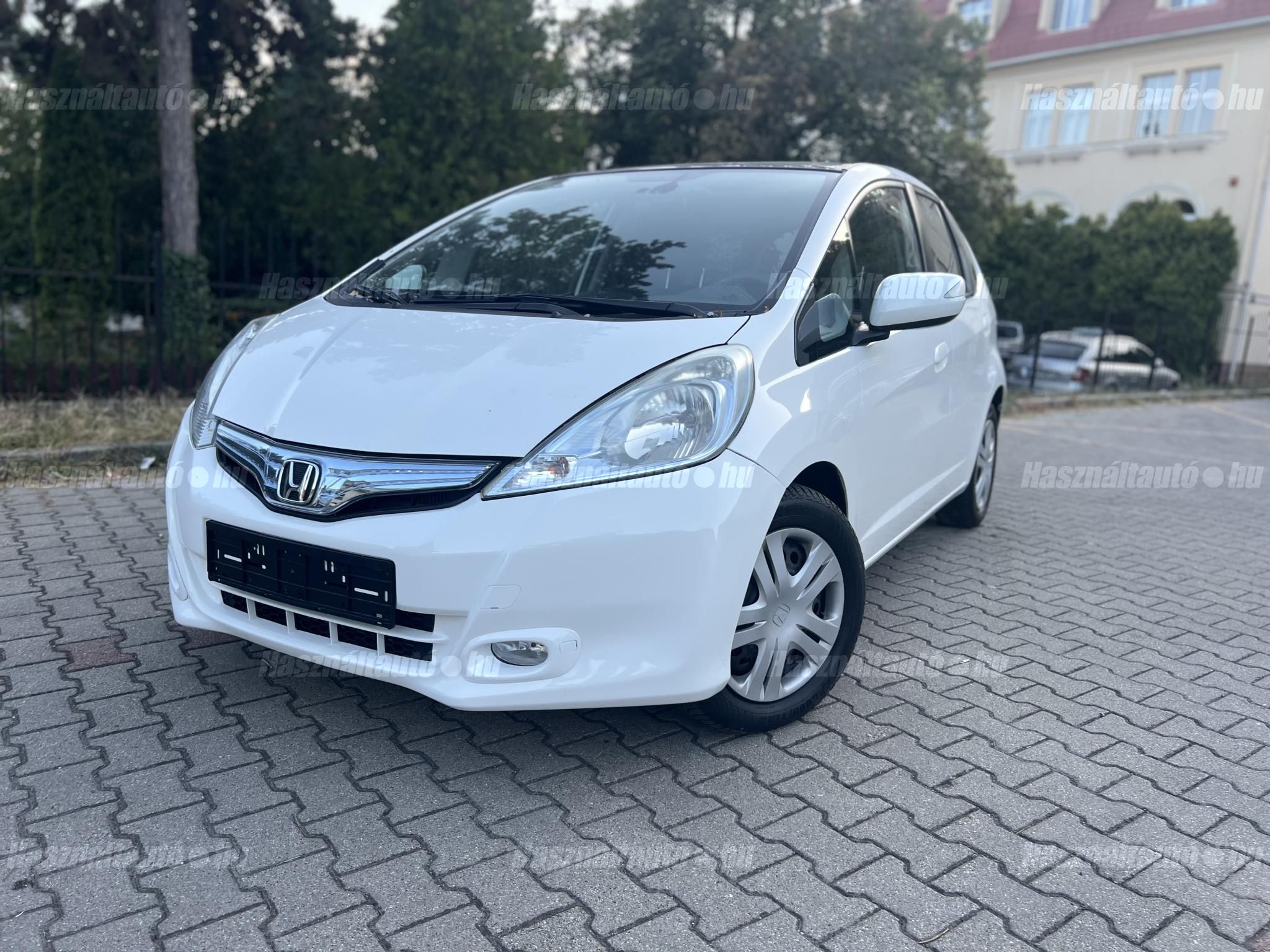 HONDA JAZZ 2014 - 1