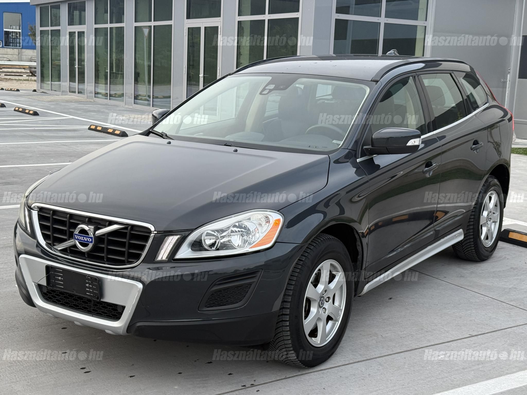 VOLVO XC60 2010/7 - 1