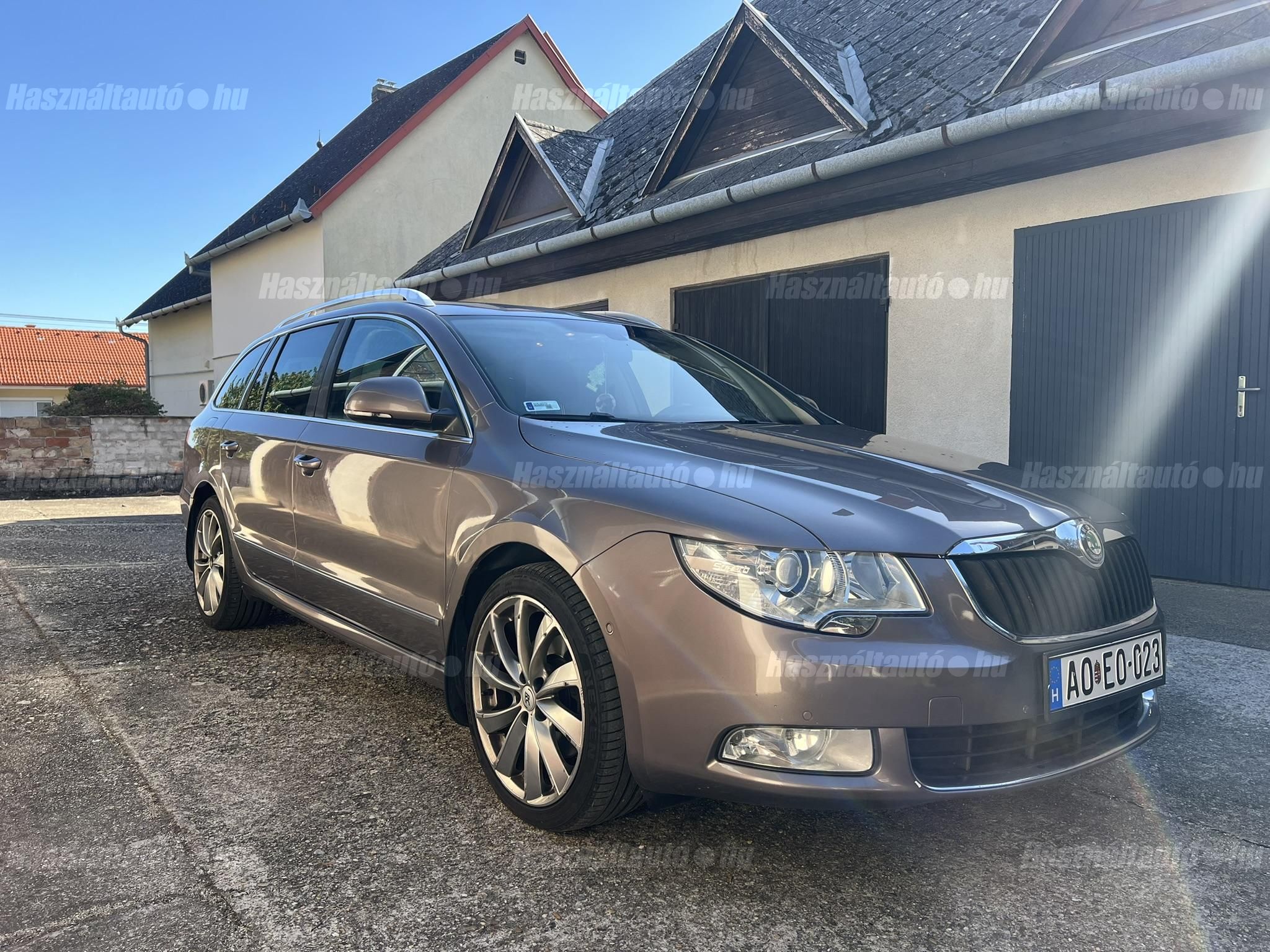SKODA SUPERB 2012/6 - 1