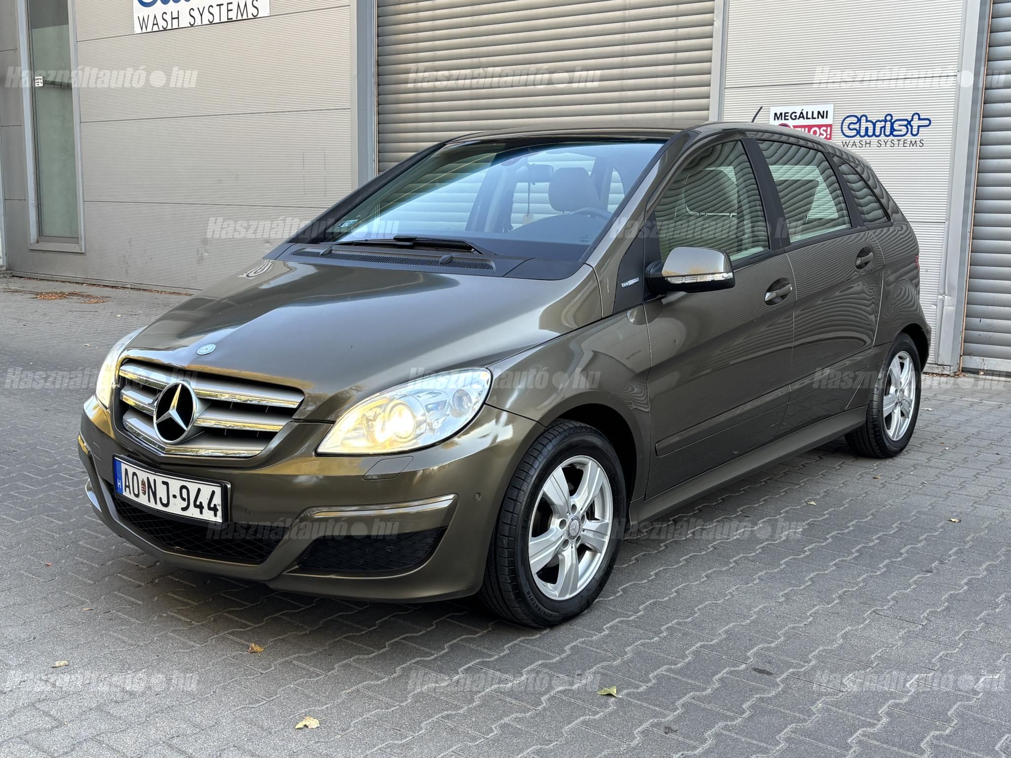 MERCEDES-BENZ B 180 2009/9 - 1