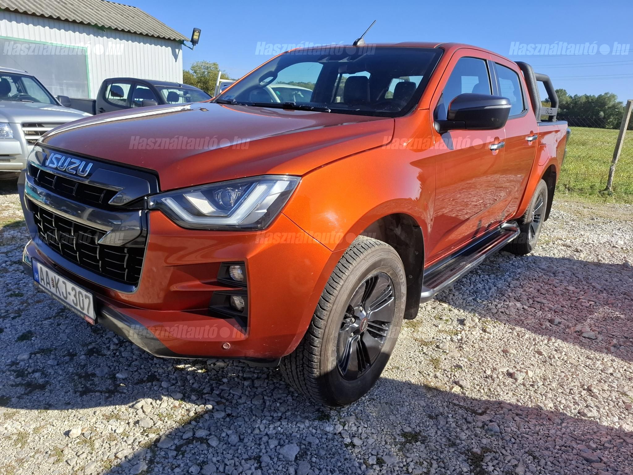 ISUZU D-MAX 2023/4 - 1