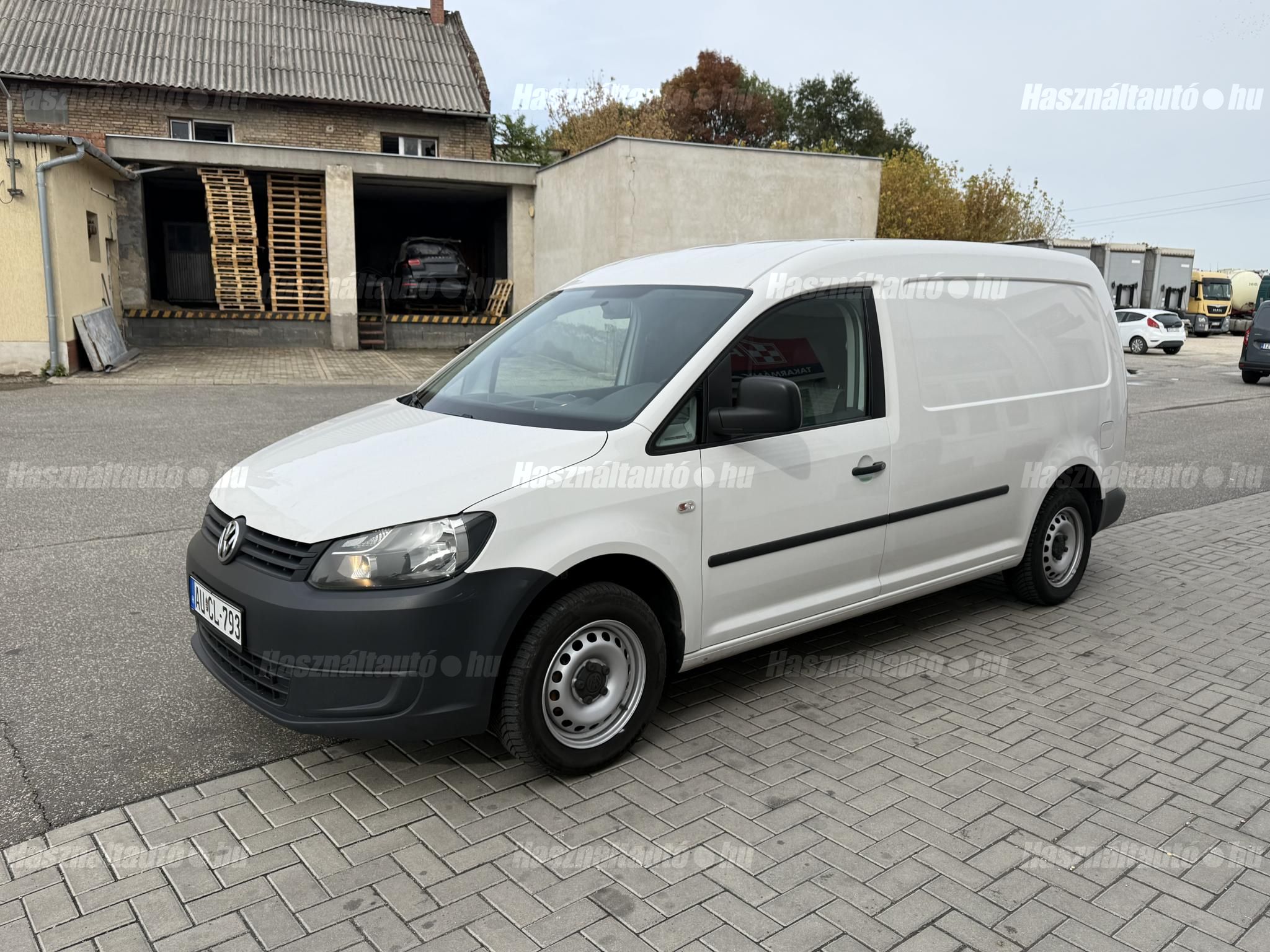 VOLKSWAGEN CADDY MAXI 2012/5 - 1