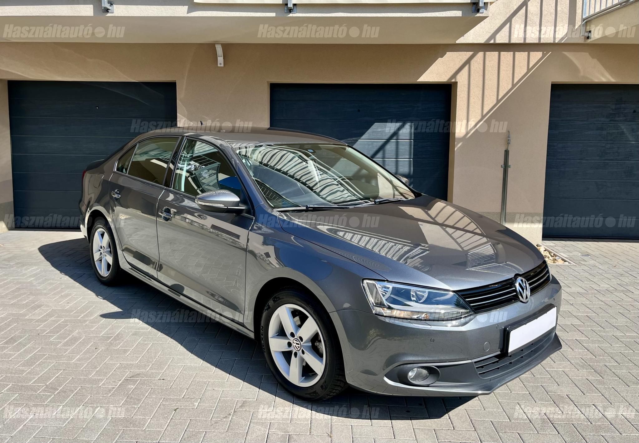 VOLKSWAGEN JETTA 2012/4 - 1