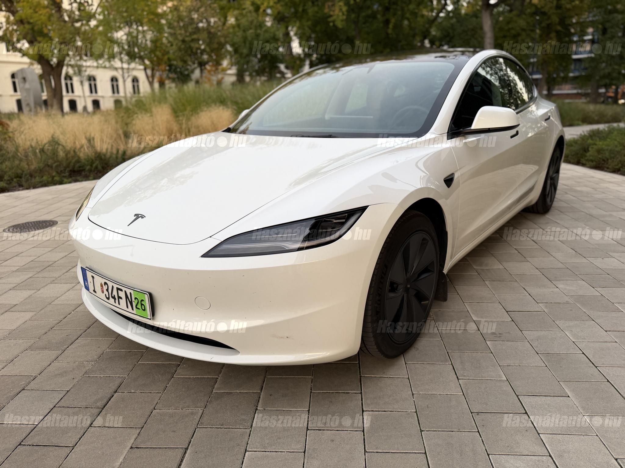 TESLA MODEL 3 2024/1 - 1