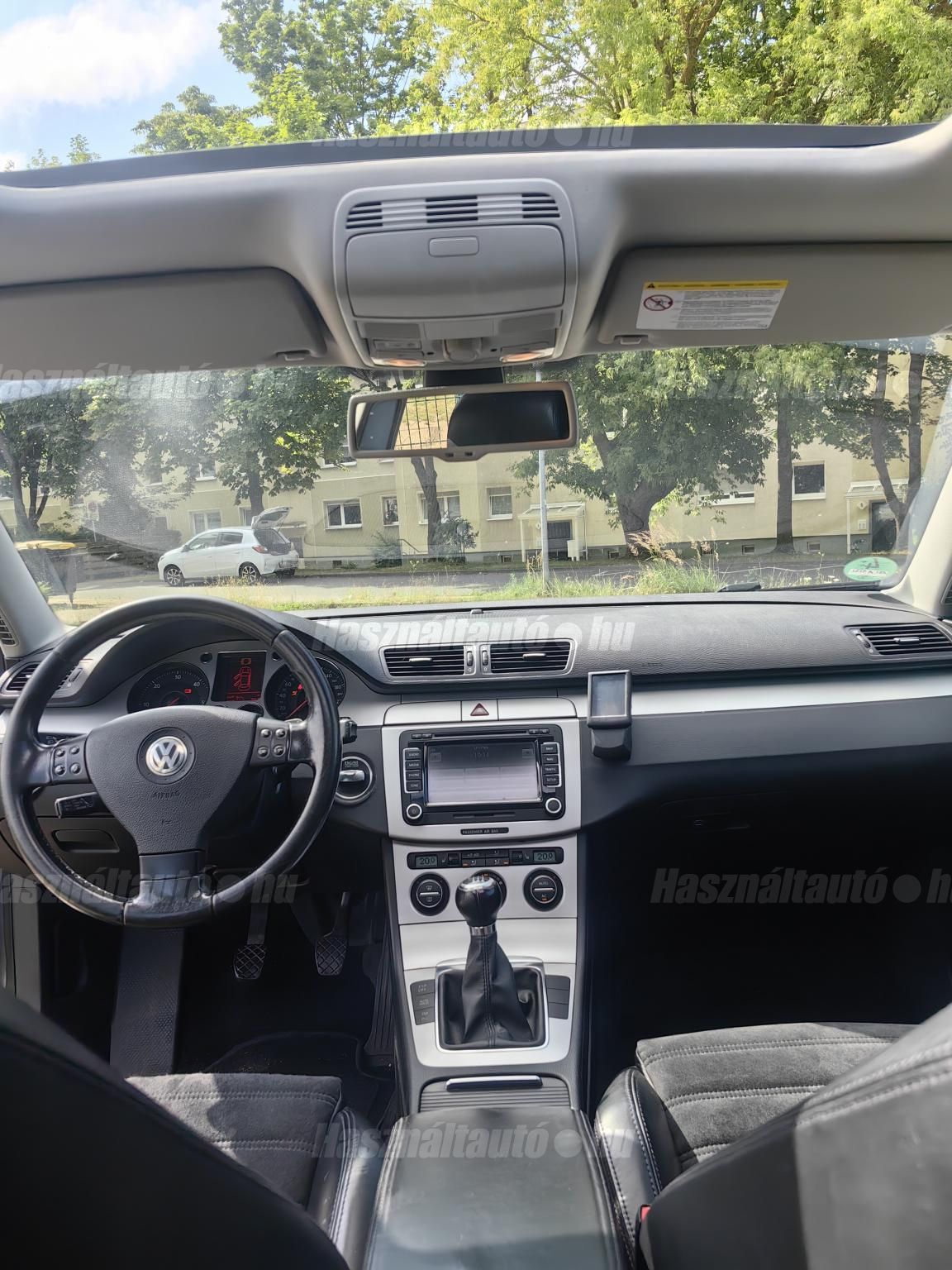 VOLKSWAGEN PASSAT VI 2008 - 1