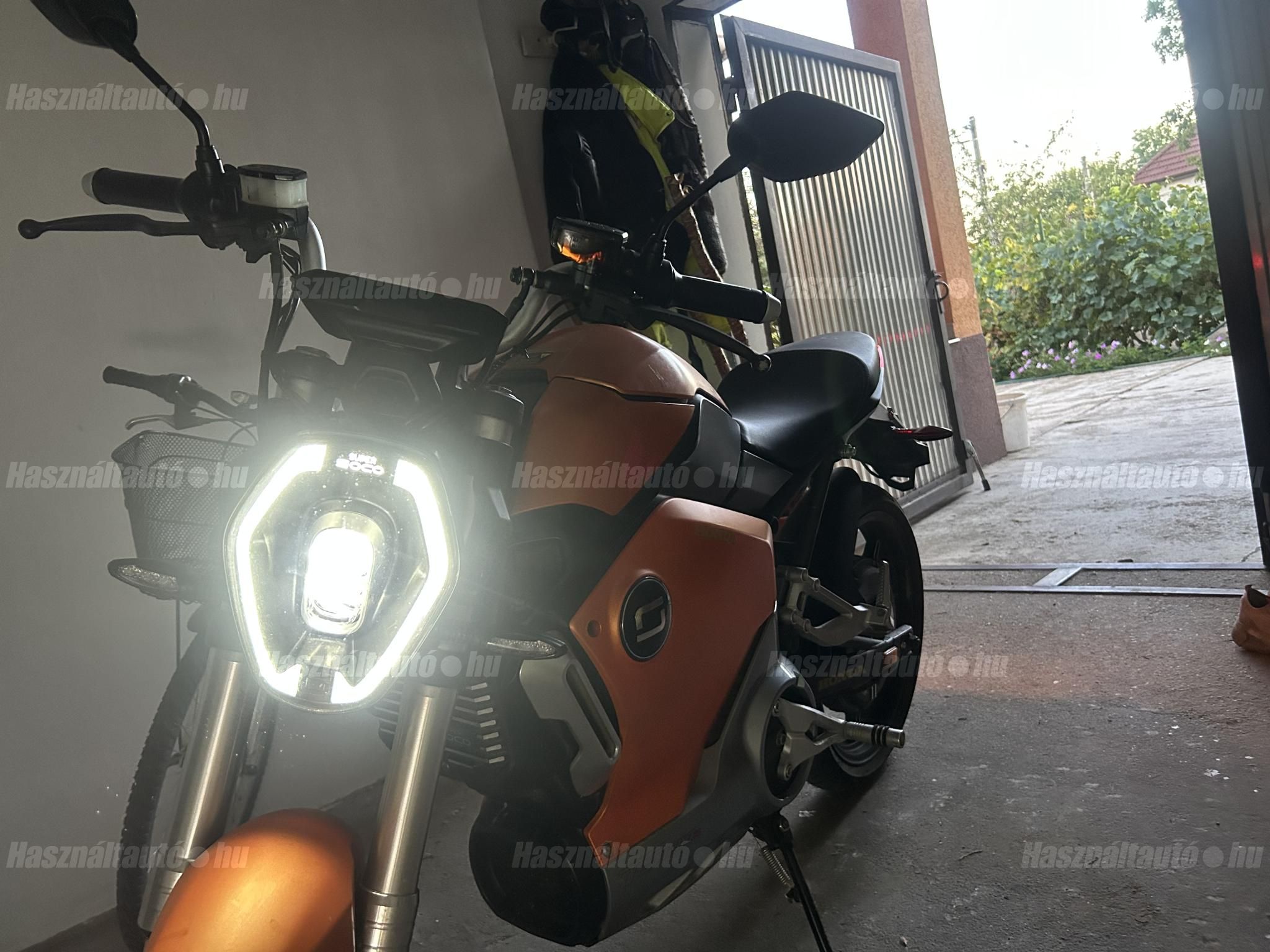 SUPER SOCO TS1200R 2020 - 1