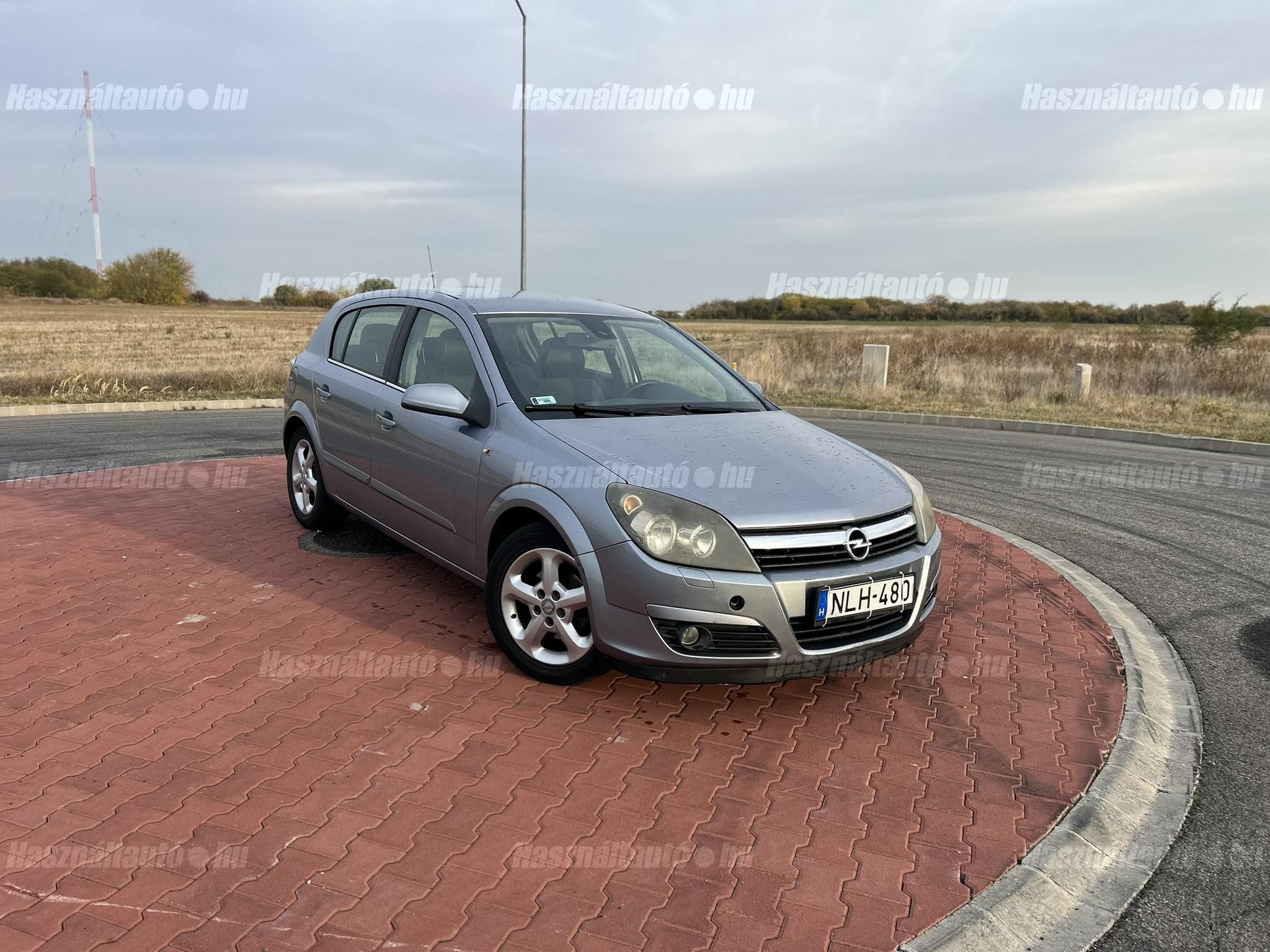OPEL ASTRA H 2004/7 - 1