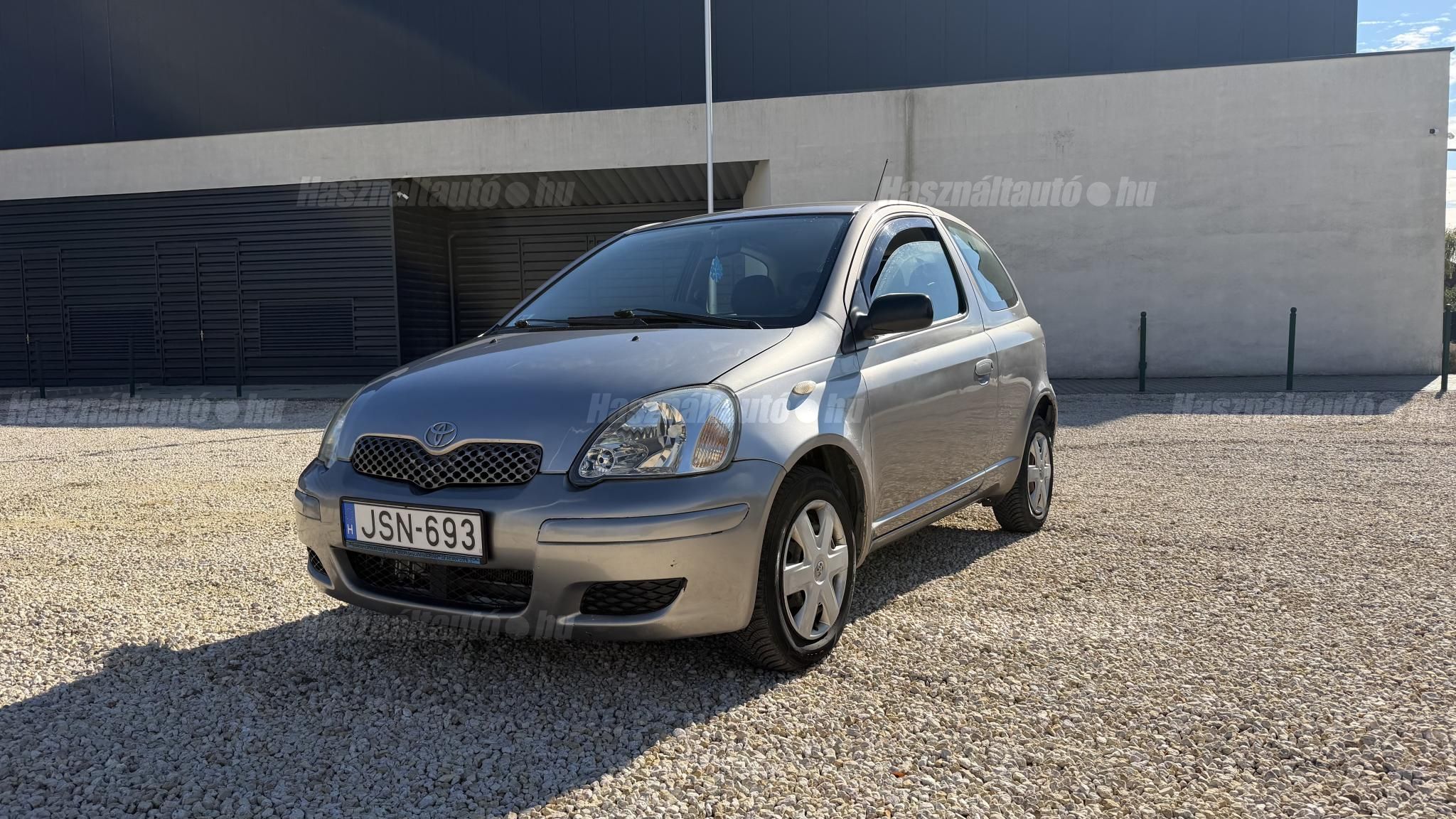 TOYOTA YARIS 2005/4 - 1