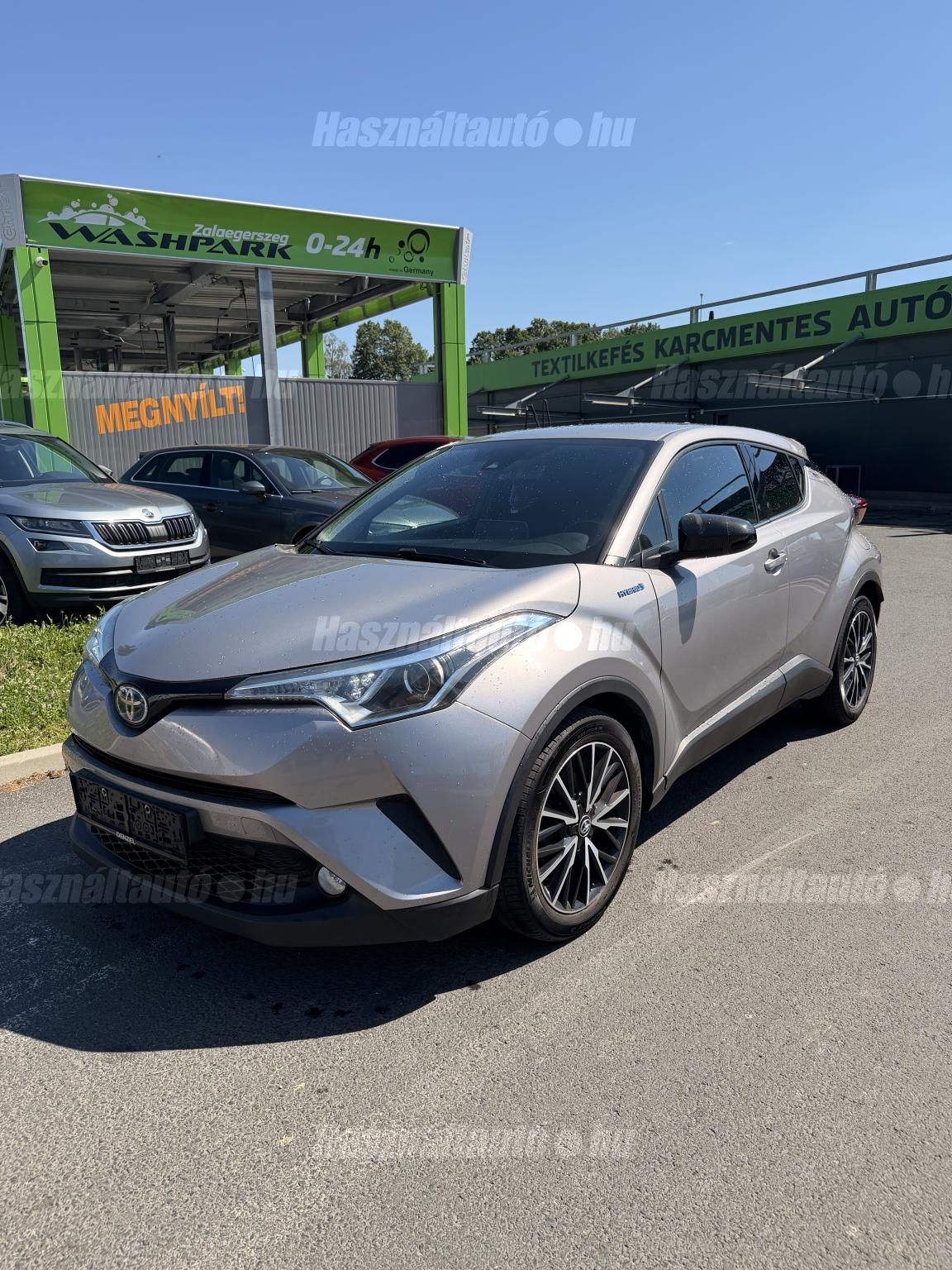 TOYOTA C-HR 2018/8 - 1