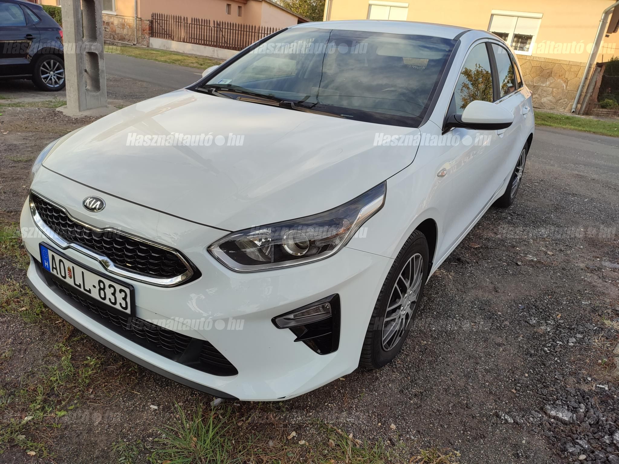 KIA CEE'D 2018/8 - 1