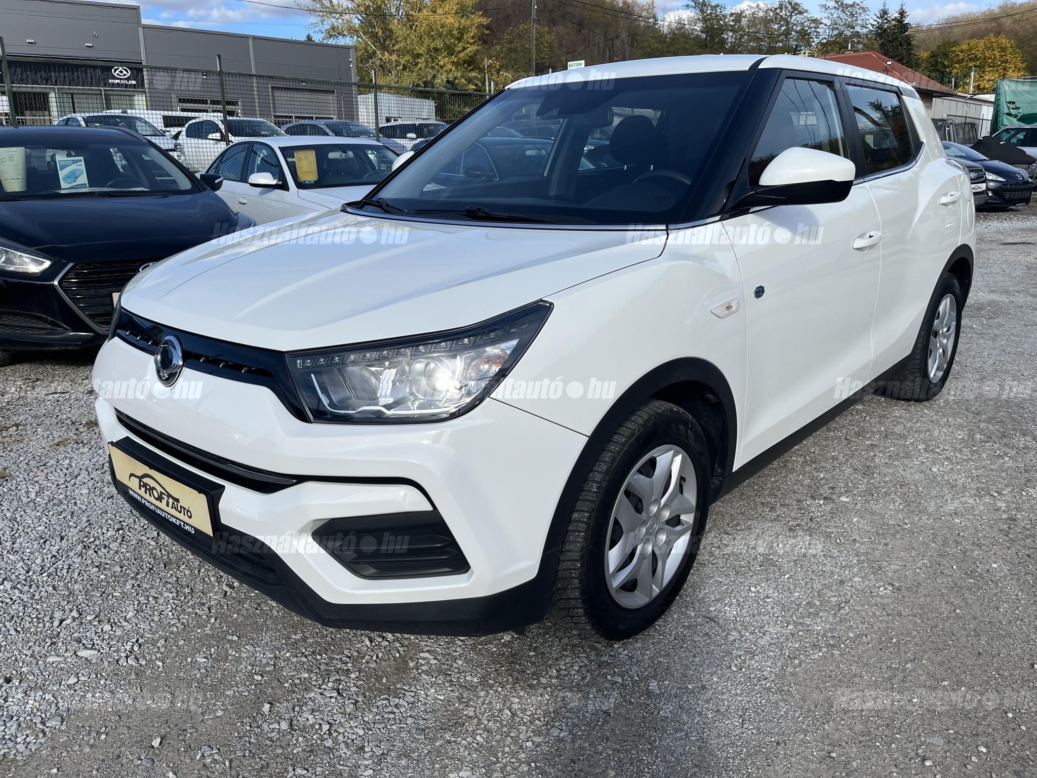 SSANGYONG TIVOLI 2019/9 - 1