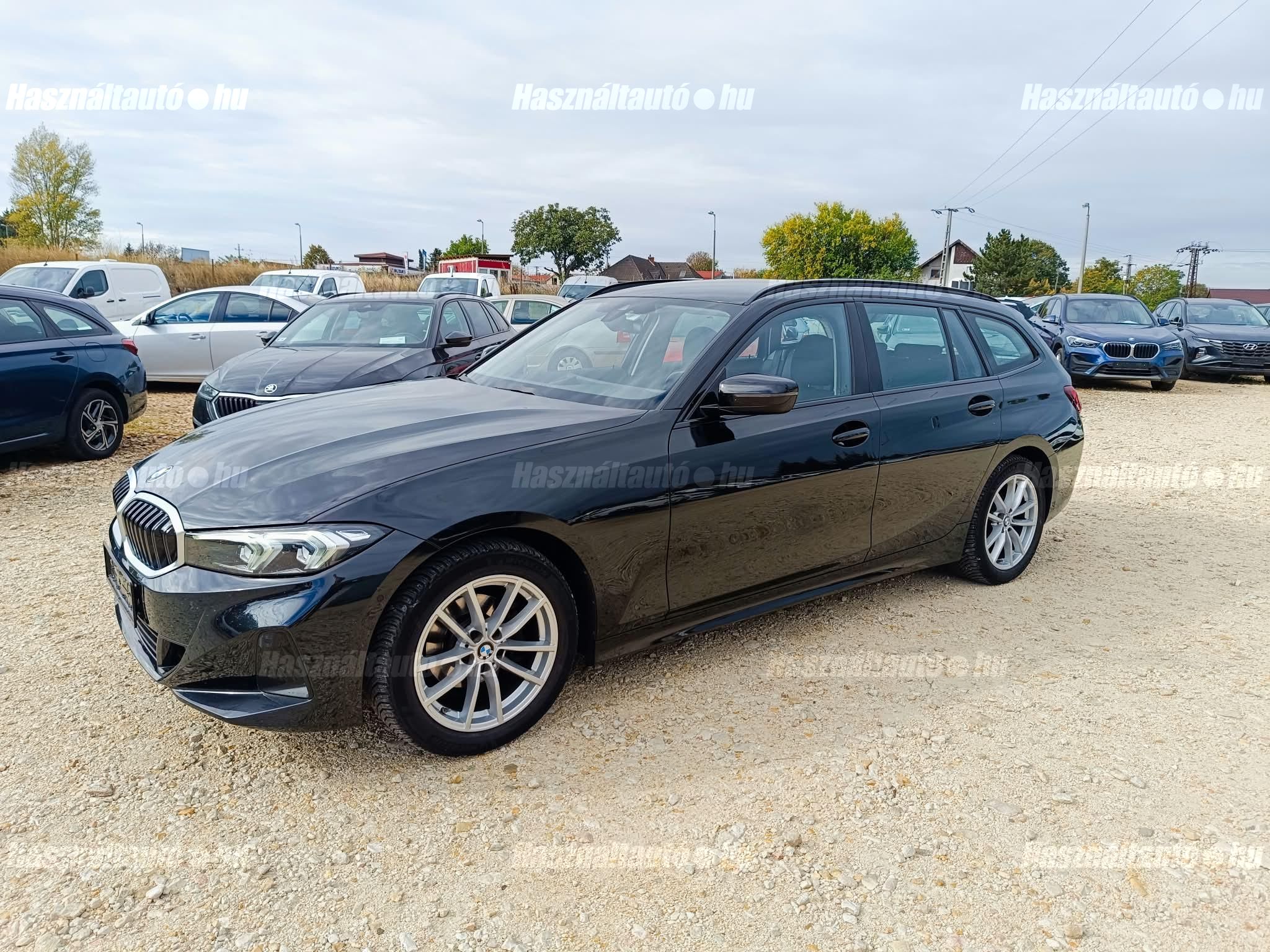 BMW 318 2023/7 - 1