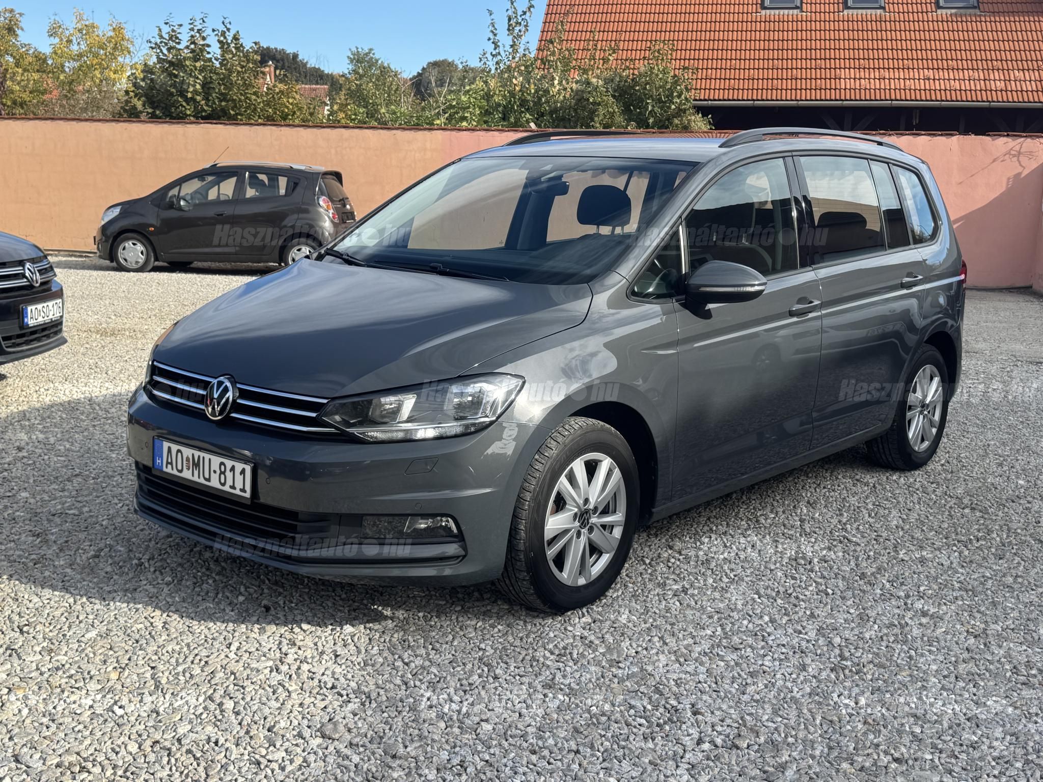 VOLKSWAGEN TOURAN 2022/6 - 1